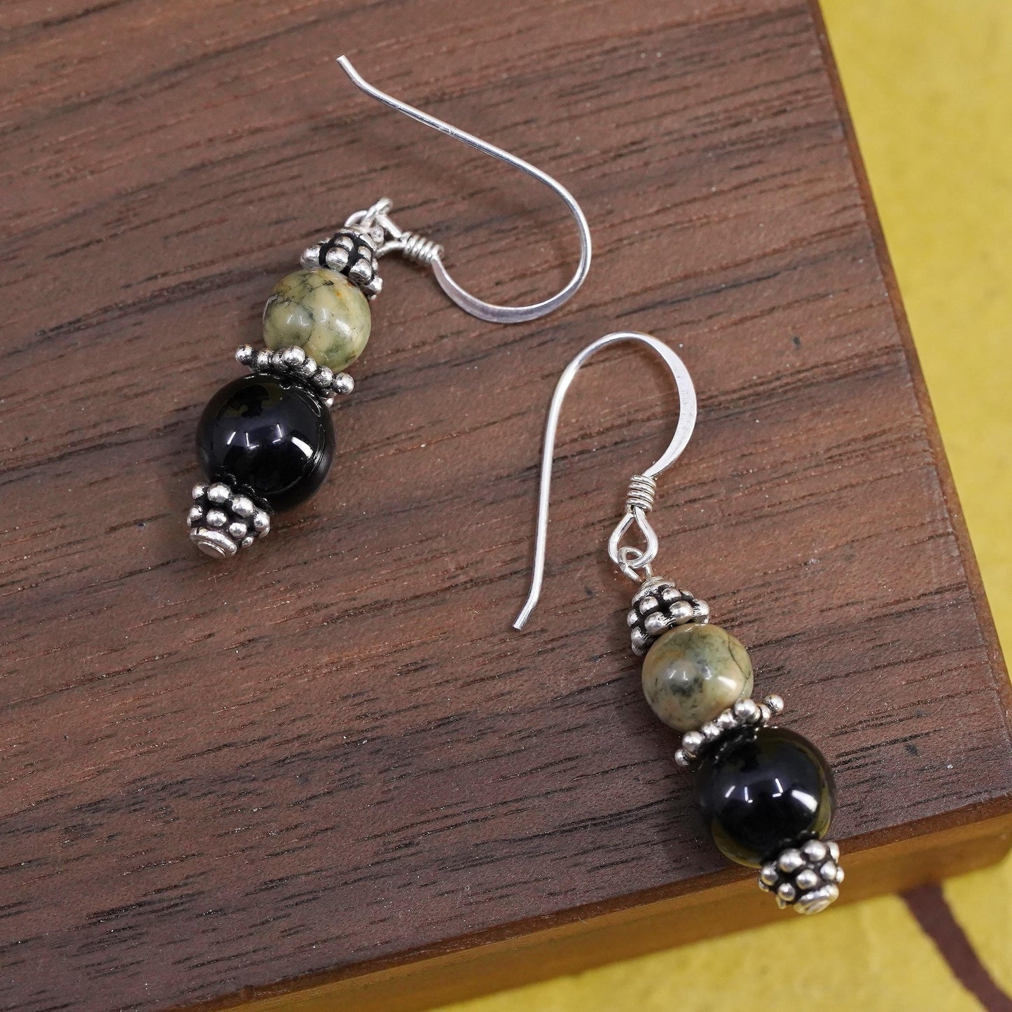 Vintage Irish Sterling 925 silver earrings with onyx Connemara marble beads