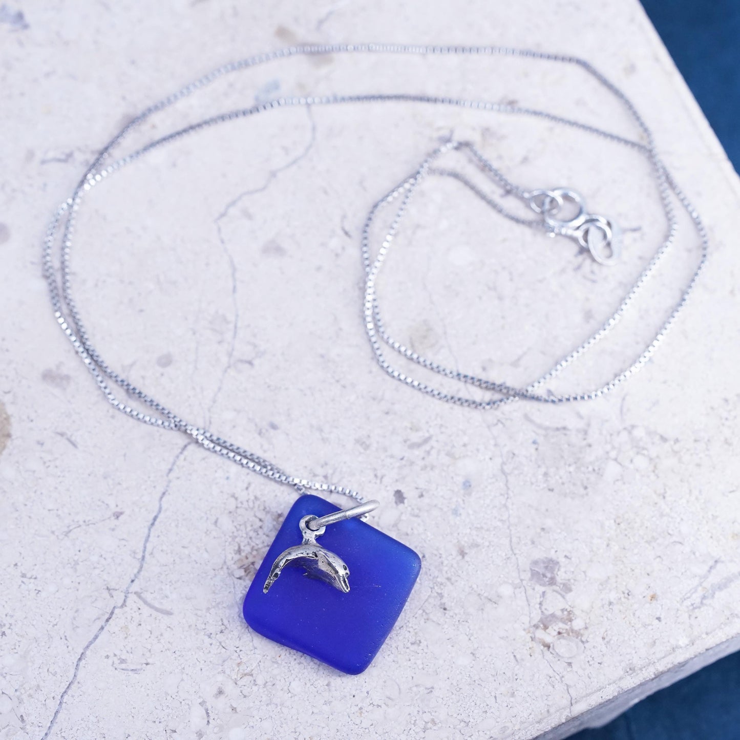 18”, Vintage Sterling silver 925 pendant, sea washed glass with dolphin charm