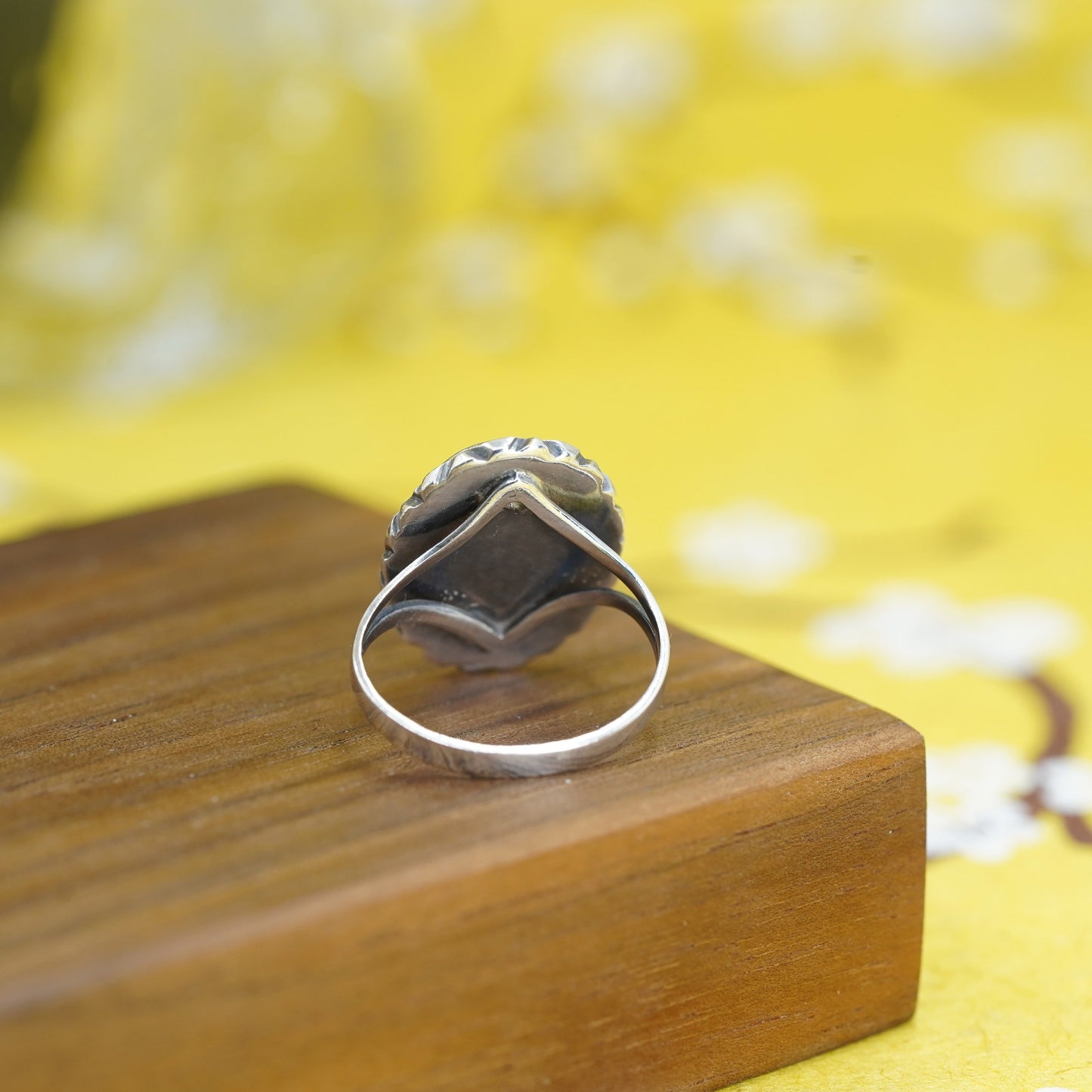 Size 9, vintage Sterling 925 silver handmade ring with Larimar and amethyst