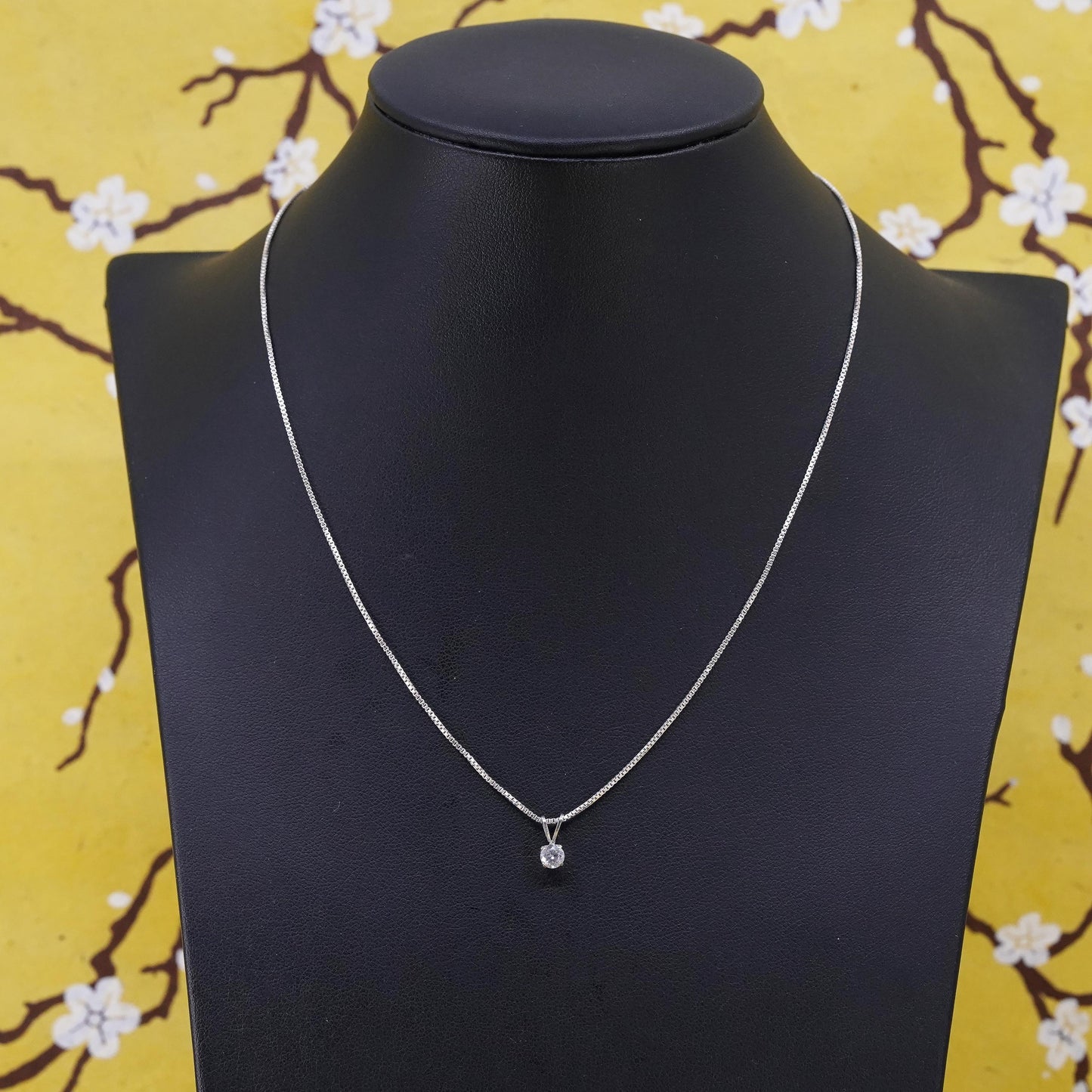 16” 1mm, vintage Sterling silver necklace, 925 box chain with circle CZ pendant