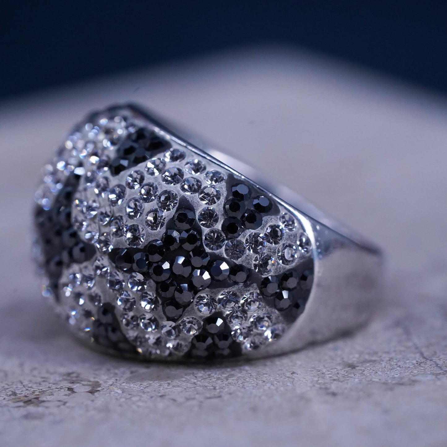 Size 8.25, two tone sterling silver star ring with cluster Cz, gift Christmas
