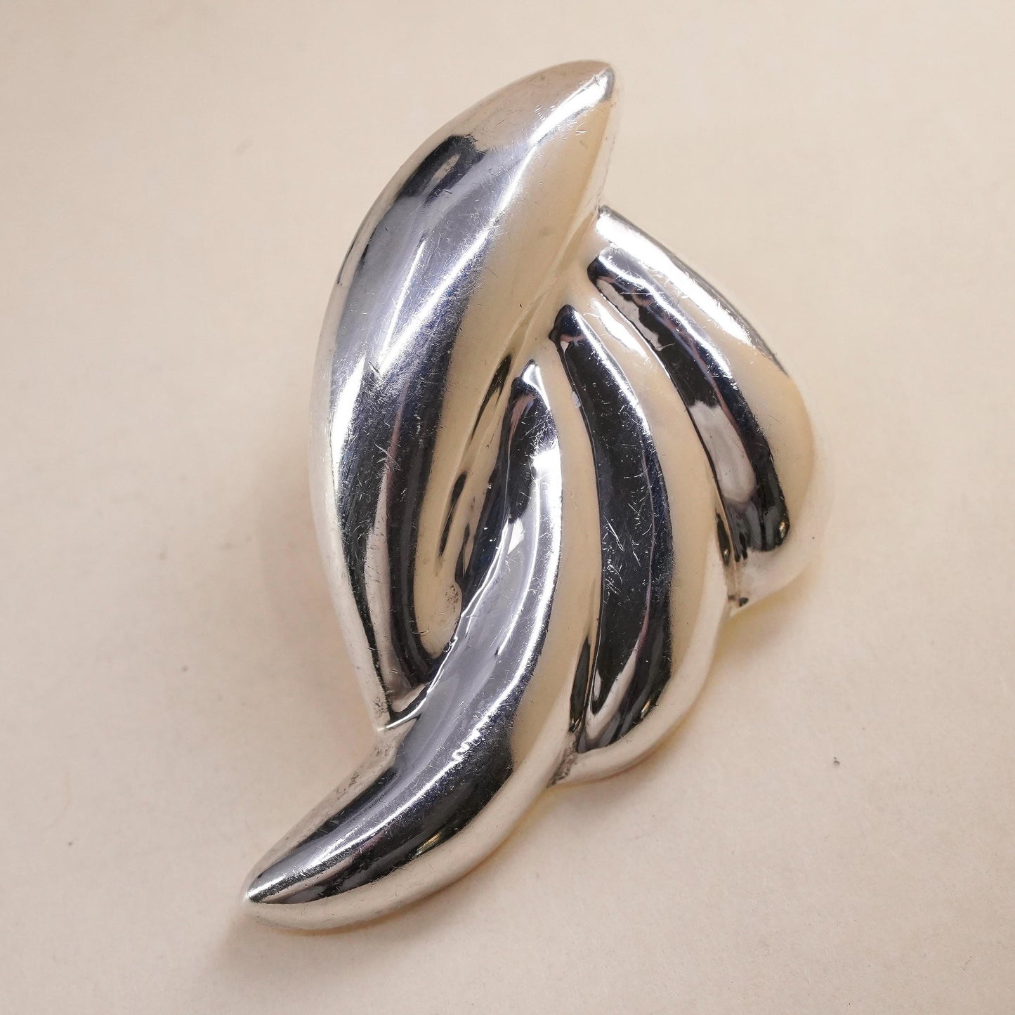 Vintage handmade single earring. Sterling 925 silver ribbed stud