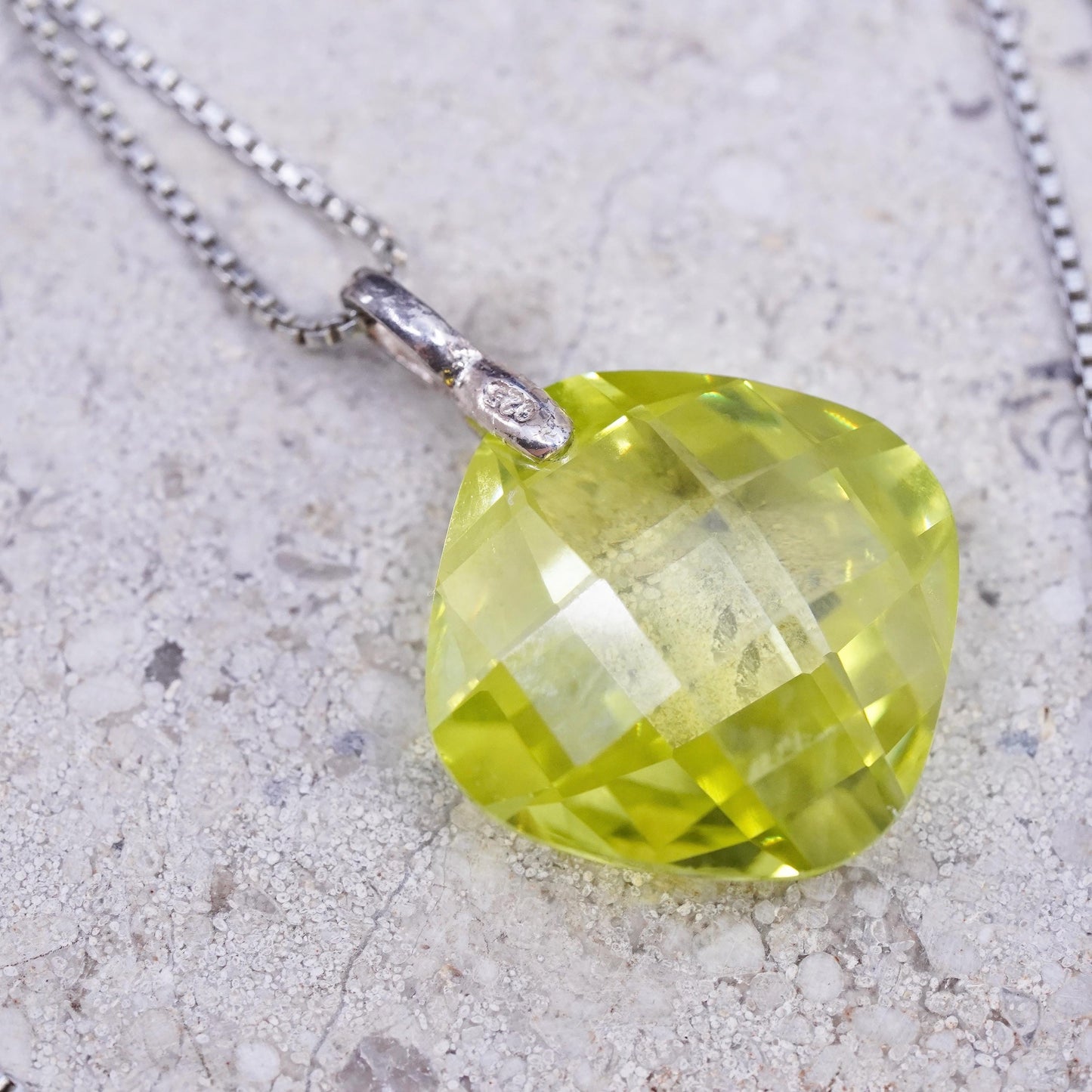 18", vintage Sterling silver necklace, 925 box chain lemon quartz pendant