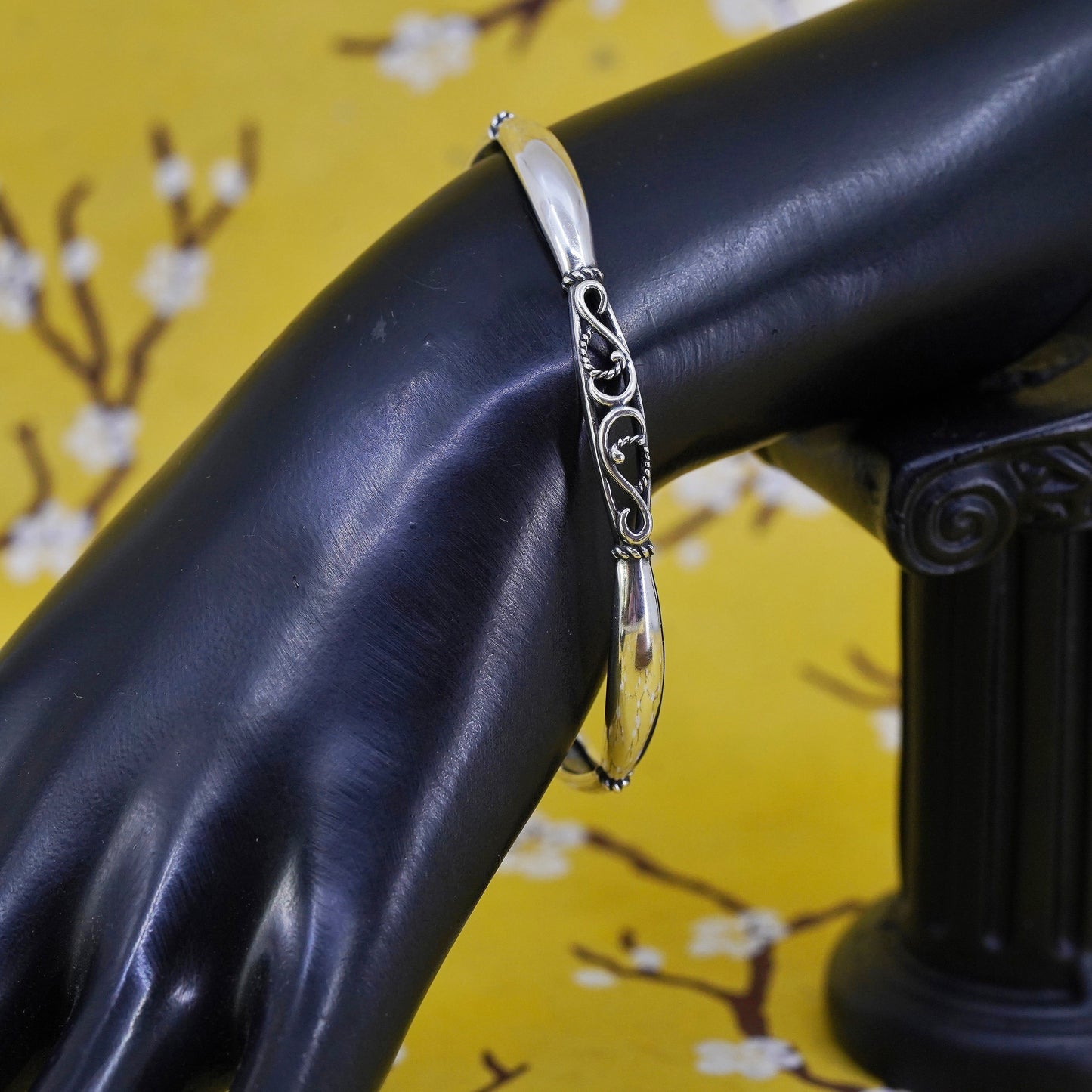 7.25”, Vintage Carolyn pollack Sterling silver bracelet, 925 filigree cuff