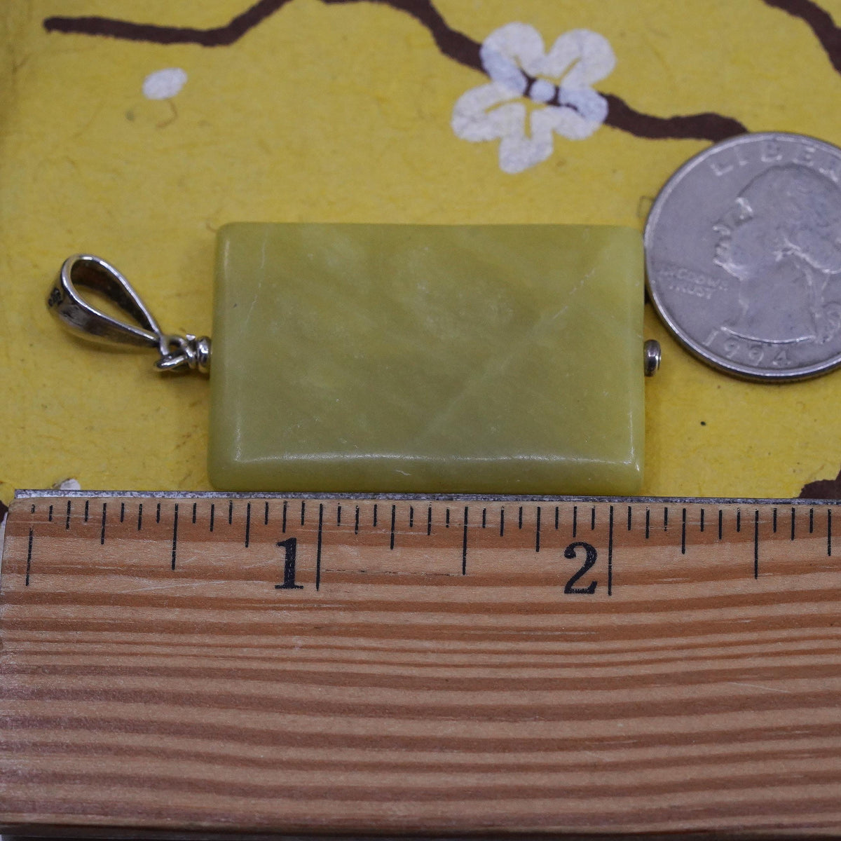 Vintage Sterling silver pendant, solid 925 silver bail with rectangular shaped jade