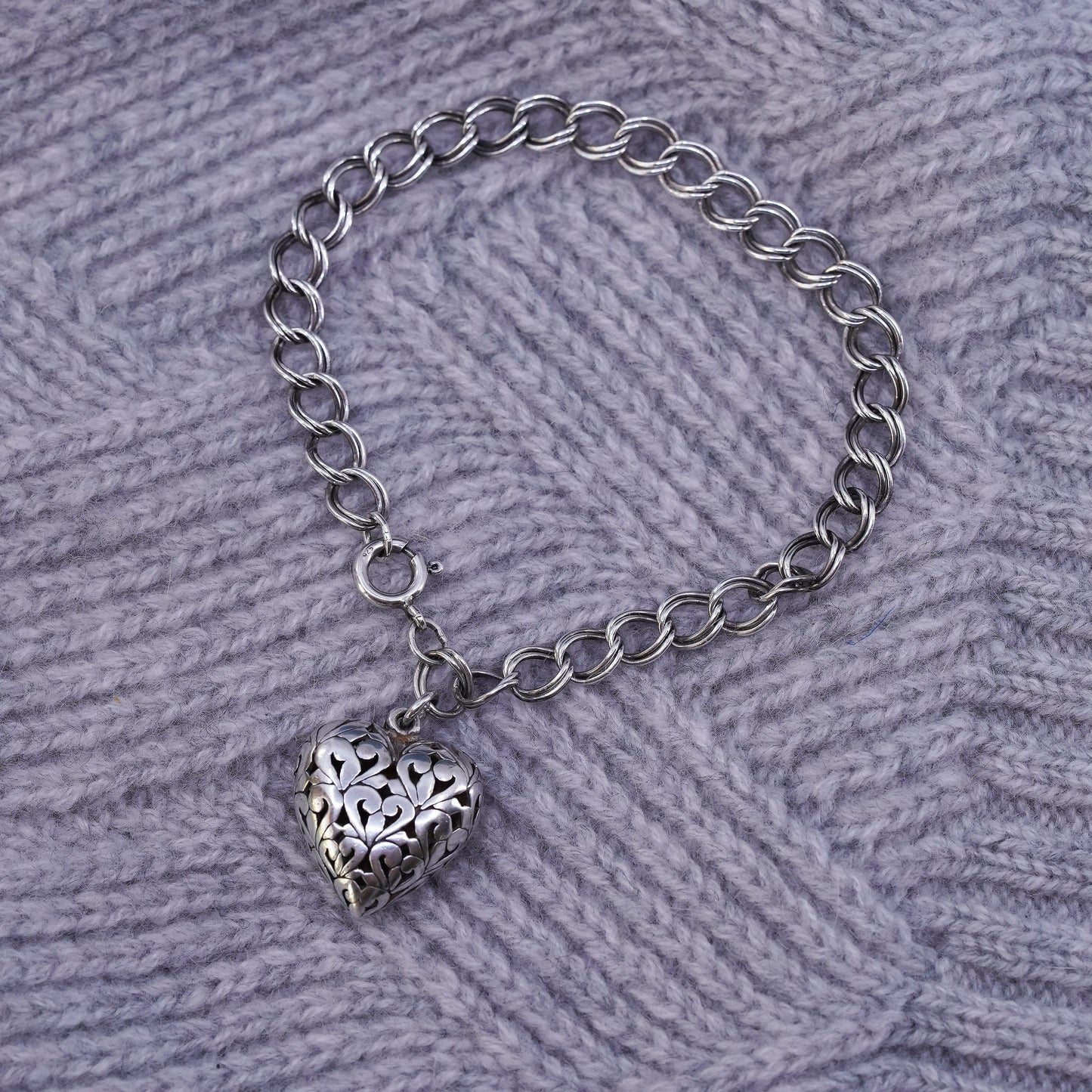 7.5", Sterling silver bracelet, 925 double curb chain with filigree heart charm