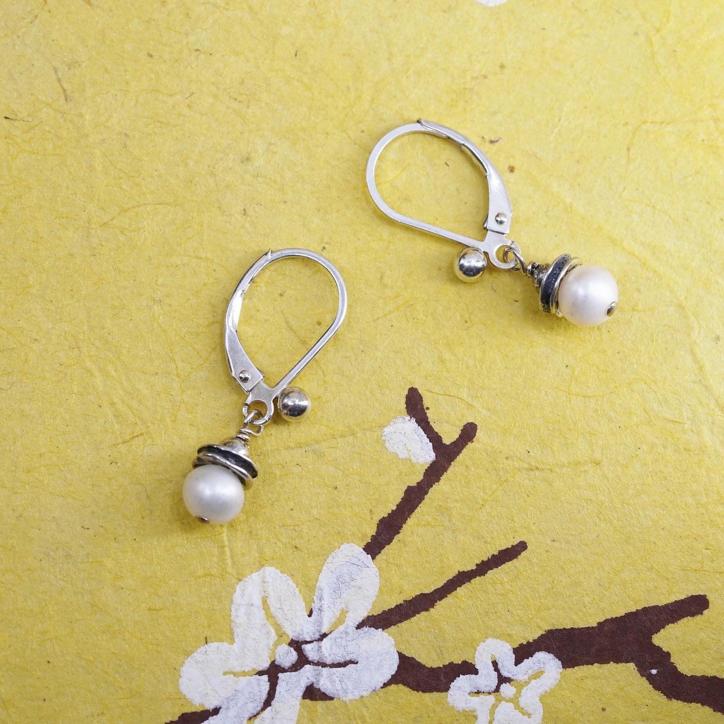 Vintage Sterling silver handmade earrings, 925 drops with pearl and lever back