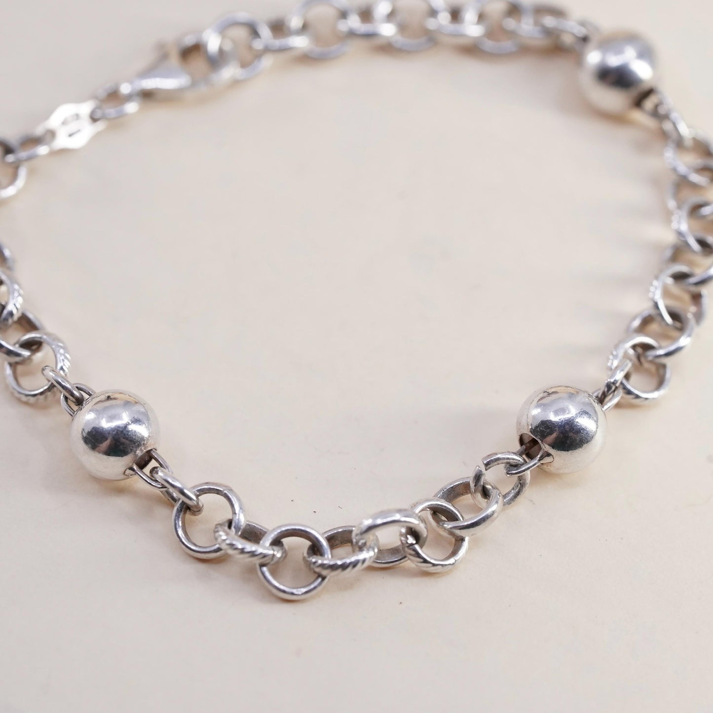 6.75", vintage 925 Sterling silver circle bracelet with 7mm beads
