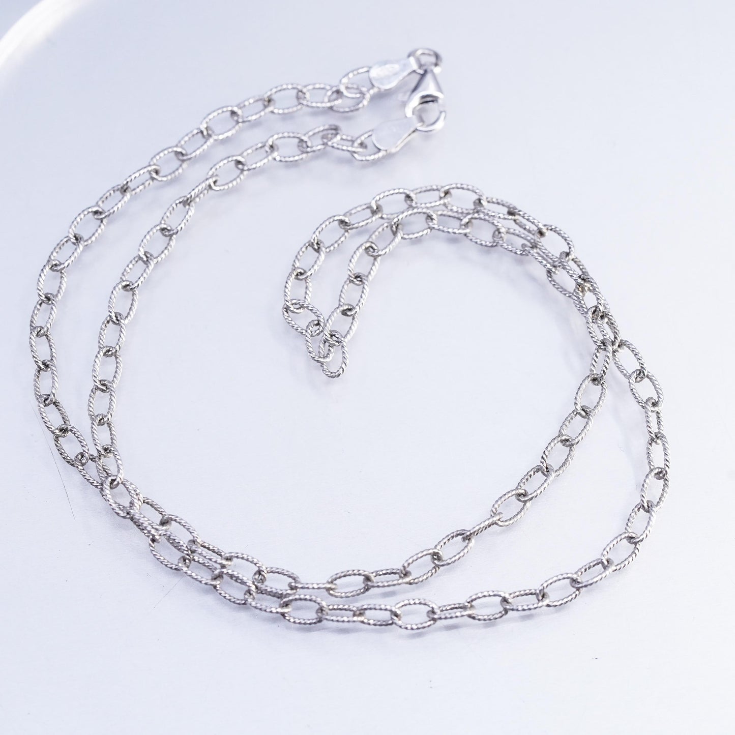 18" 4mm, vintage Italian 925 sterling silver textured oval chain necklace