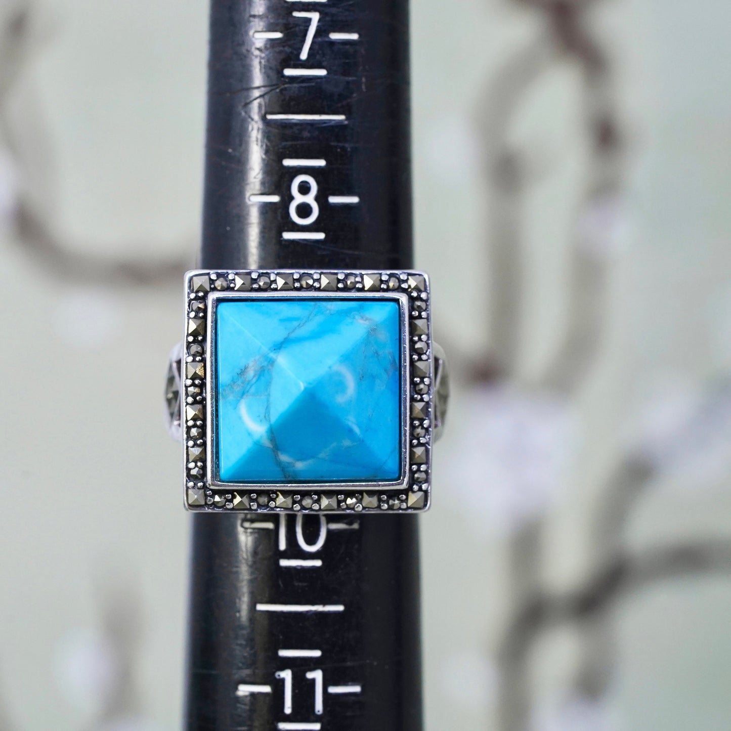 Size 7, sterling silver Native American 925 ring w/ pyramid turquoise marcasite