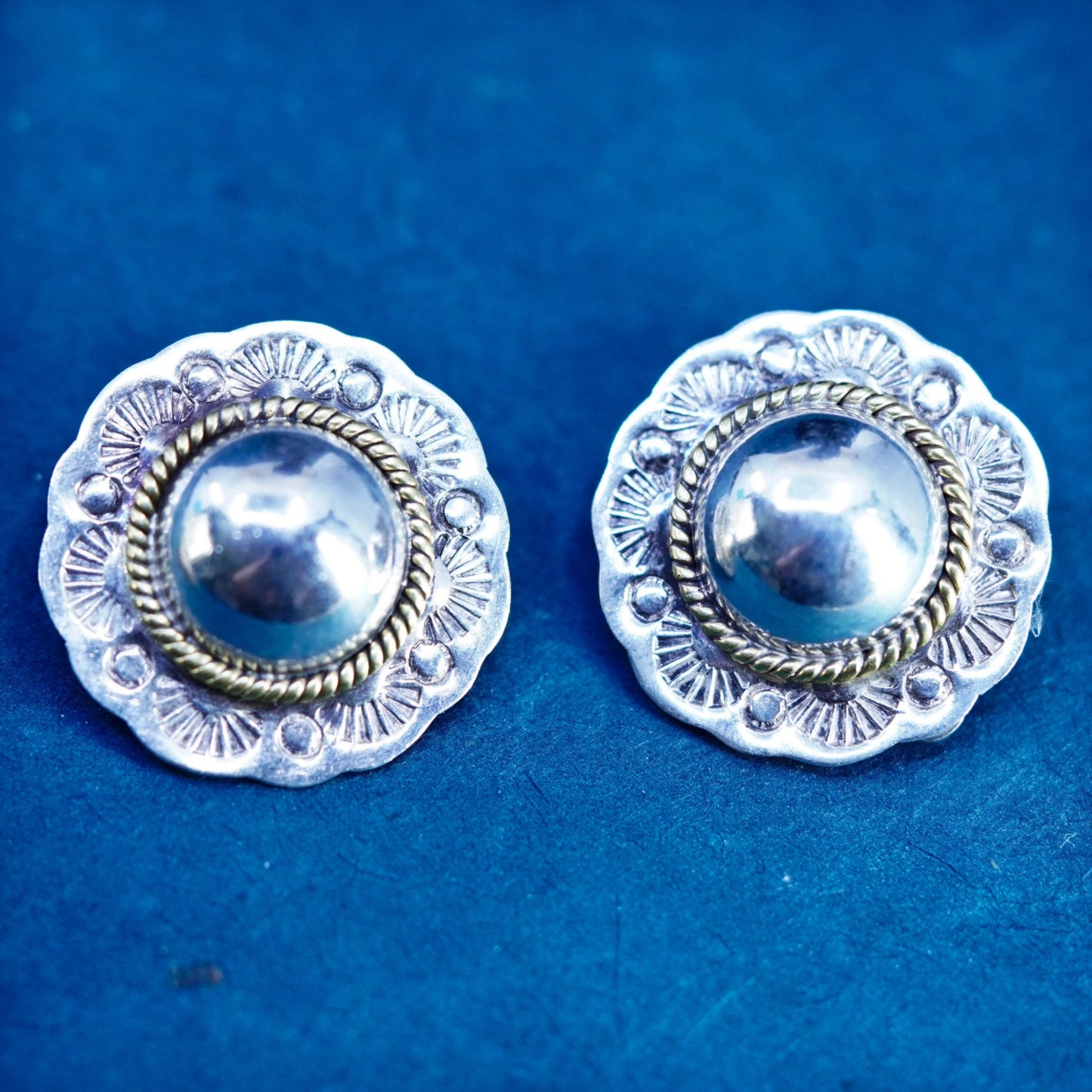 two tone Sterling silver earrings, 925 flower clip on with brass cable around