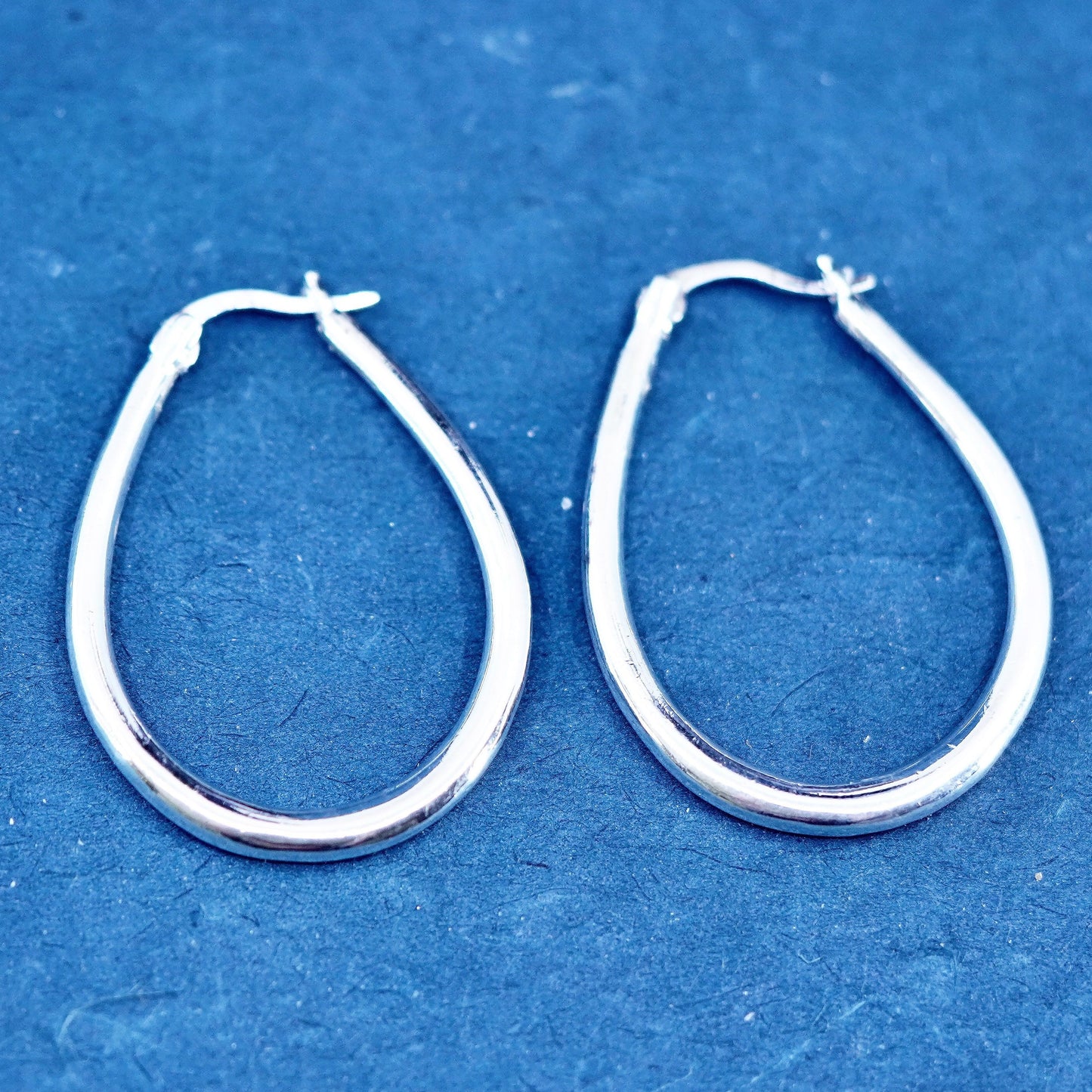 1.5”, vintage Sterling silver handmade oval hoop earrings, Modern 925 huggie