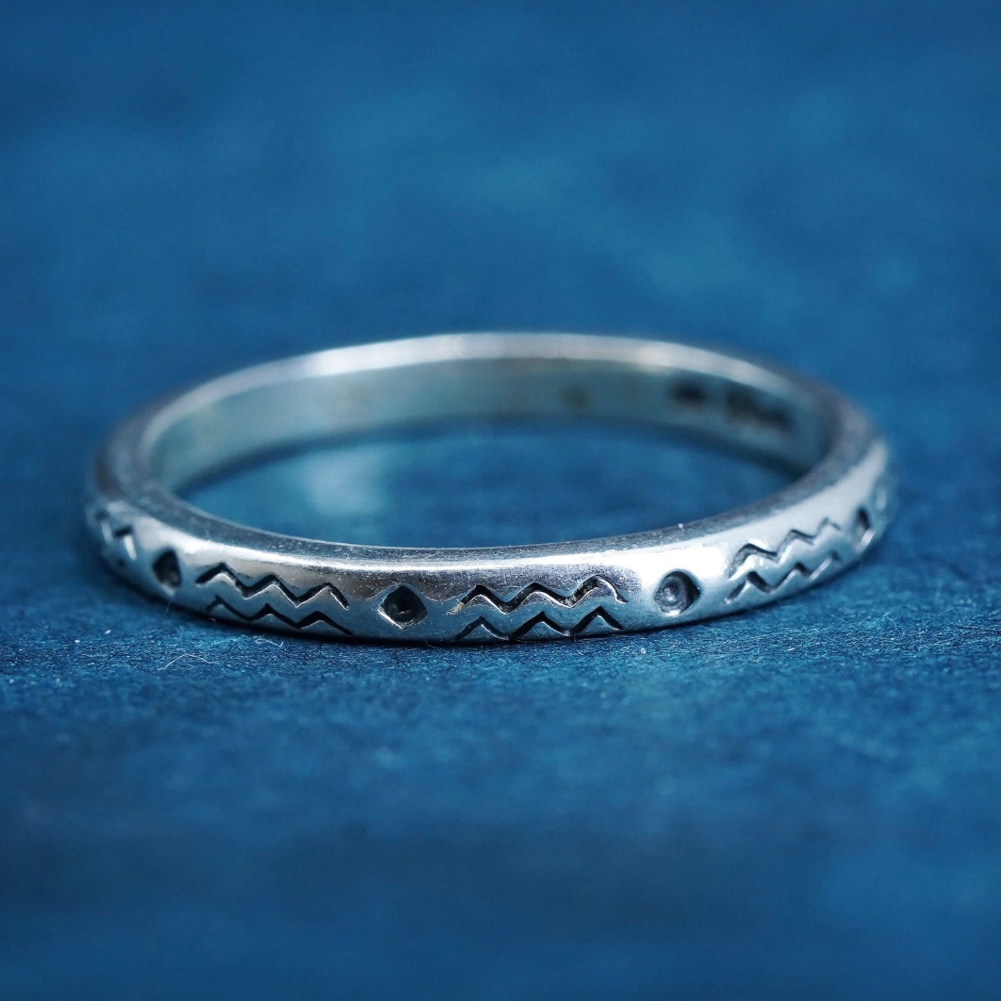 Size 10, southwestern CAROLYN POLLACK RELIOS Sterling 925 silver stackable ring