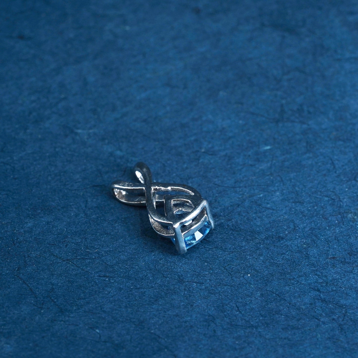Vintage sterling 925 silver handmade pendant with blue topaz stone