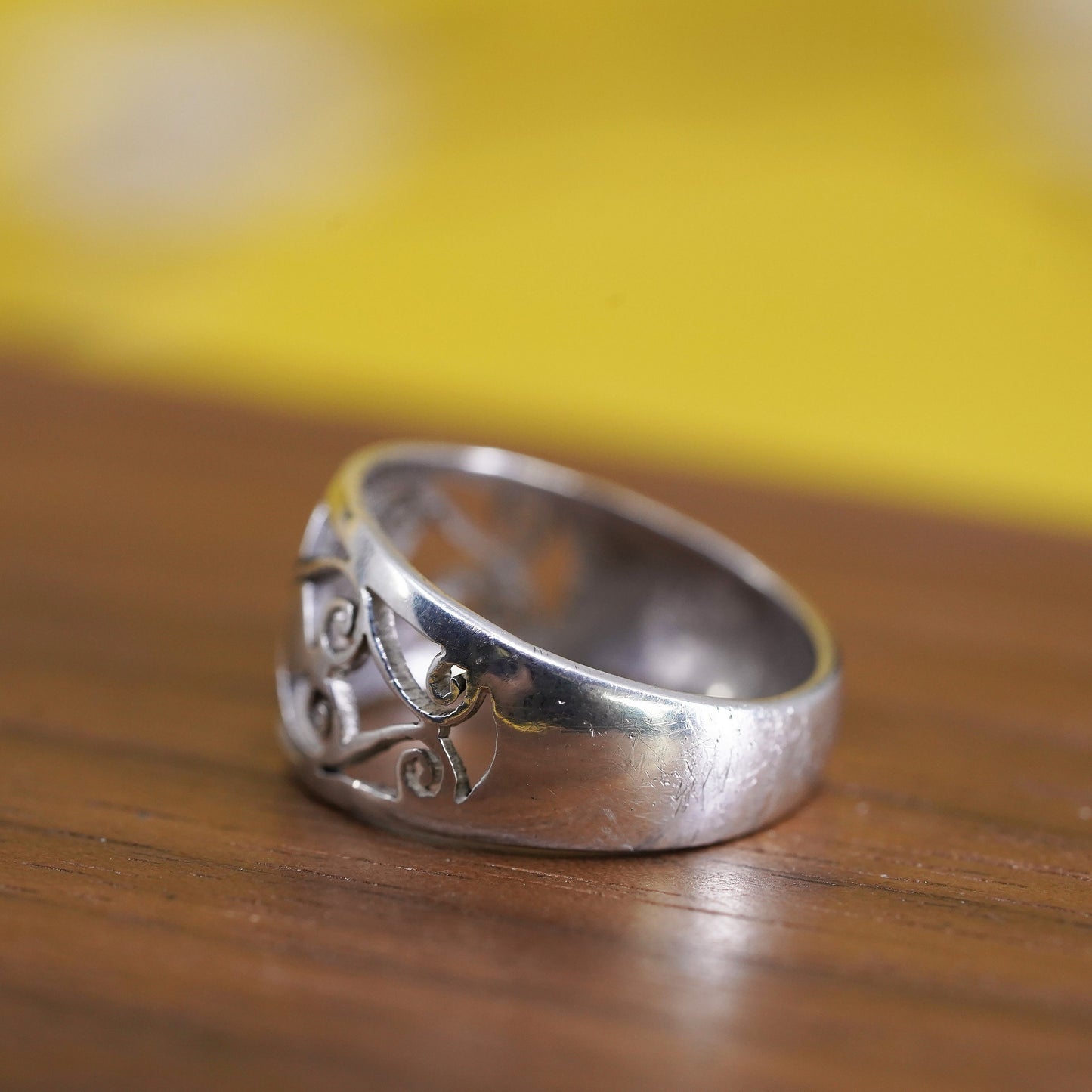 Size 3.5, vintage Sterling 925 silver handmade band ring