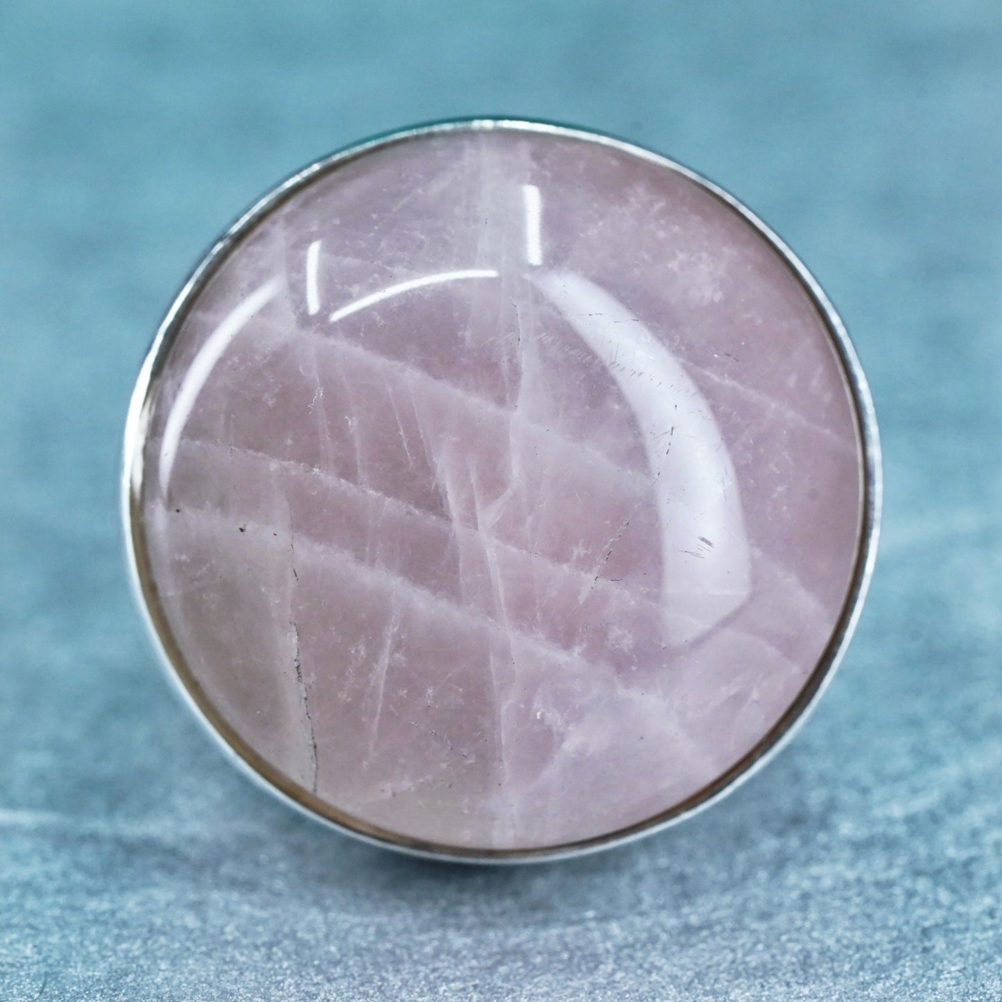 Size 7, vintage Sterling 925 silver statement band ring with circle pink quartz