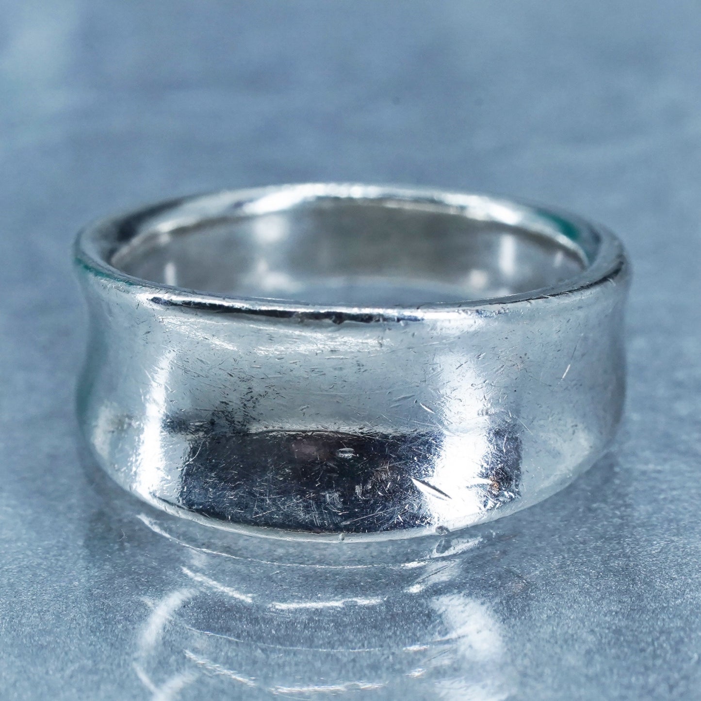 Size 8.5, vintage Sterling 925 silver handmade ring, modern ribbed band