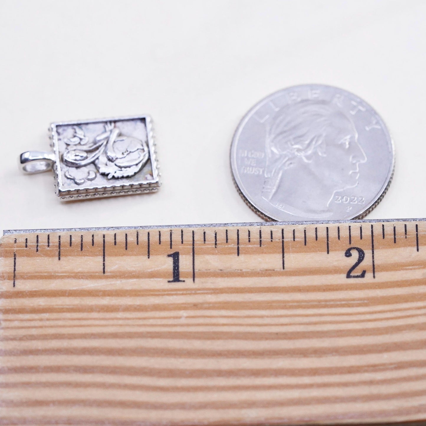 4.4g Vintage Platinum Lady Earth Pendant, Relief Pendant, Artisan Goddess Charm