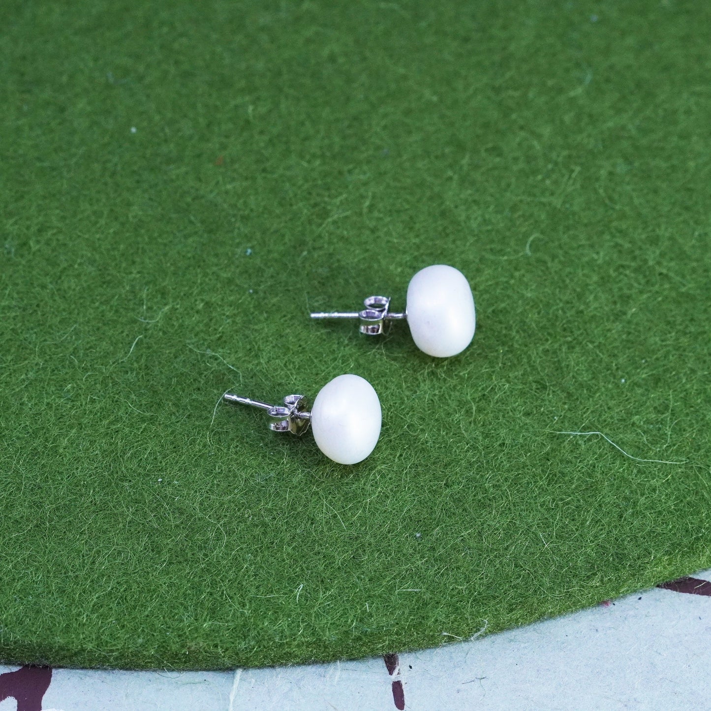 Vintage sterling silver earrings, 925 studs with white pearl