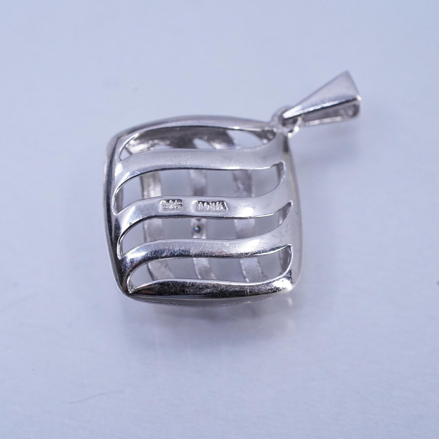 Vintage sterling 925 silver puffy wavy pendant with diamonds