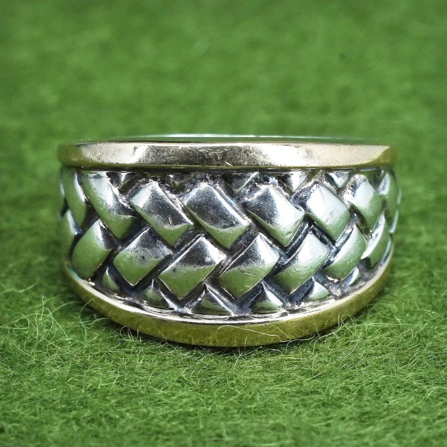 Size 7, vtg sterling 925 silver with 14K yellow gold trims braided woven ring