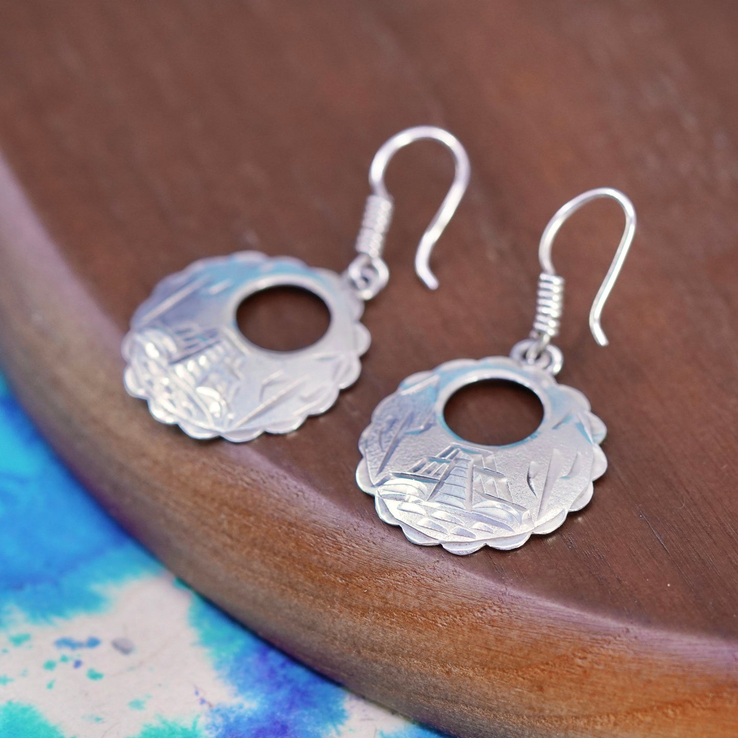 Hecho En Mexico Sterling Silver 925 handmade Earrings. mayan temple embossed