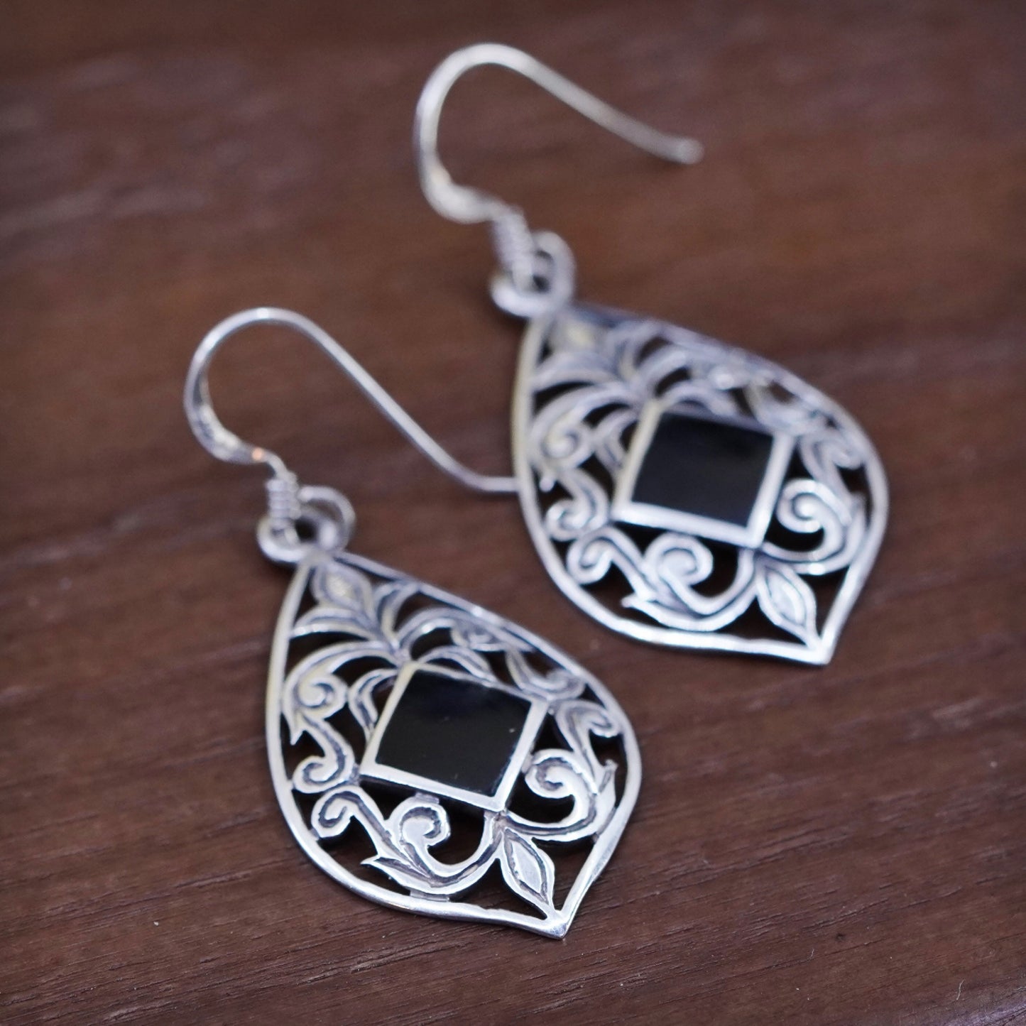 Vintage Sterling silver handmade earrings, 925 filigree dangle with onyx inlay