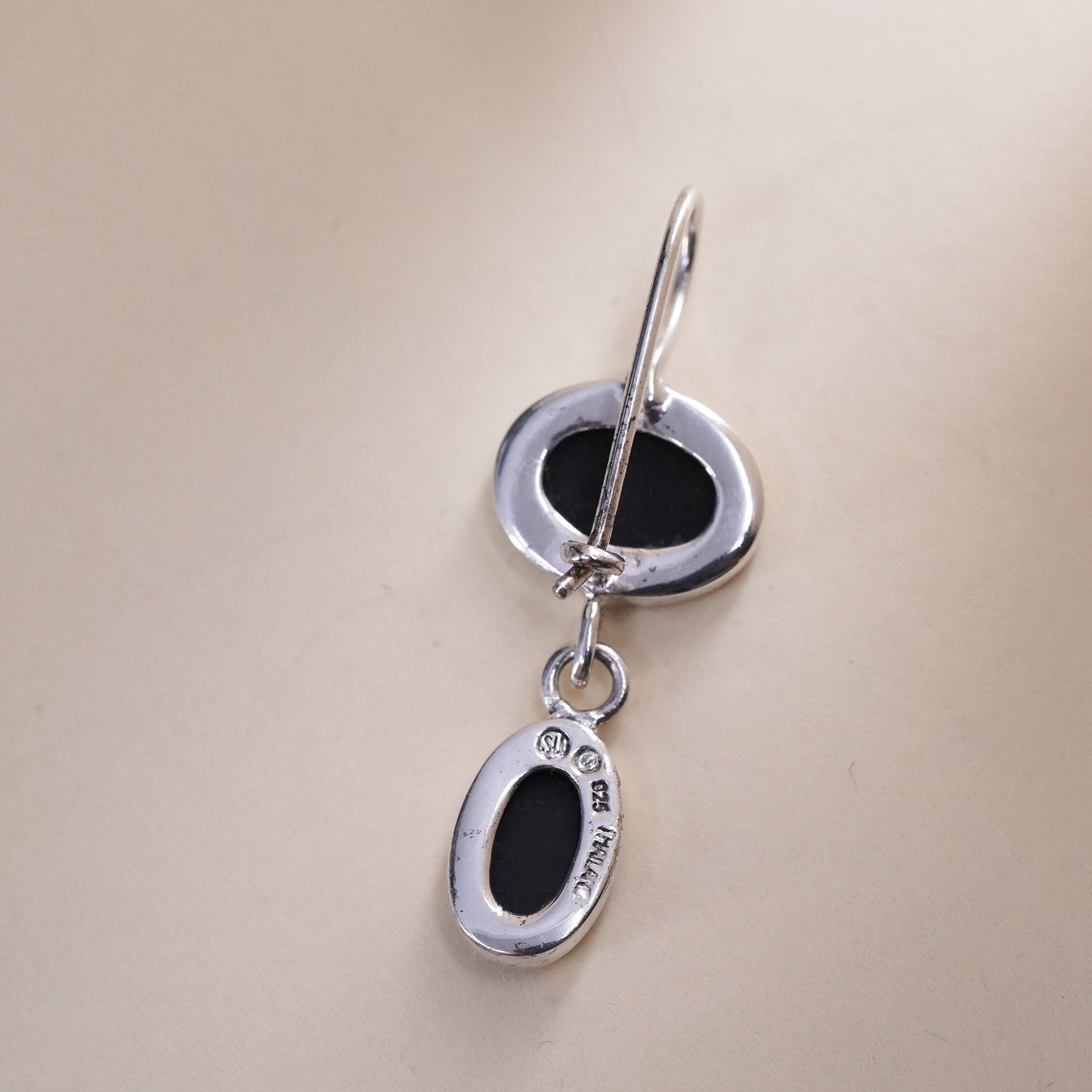 Vintage handmade single earring. Sterling 925 silver hook with onyx inlay