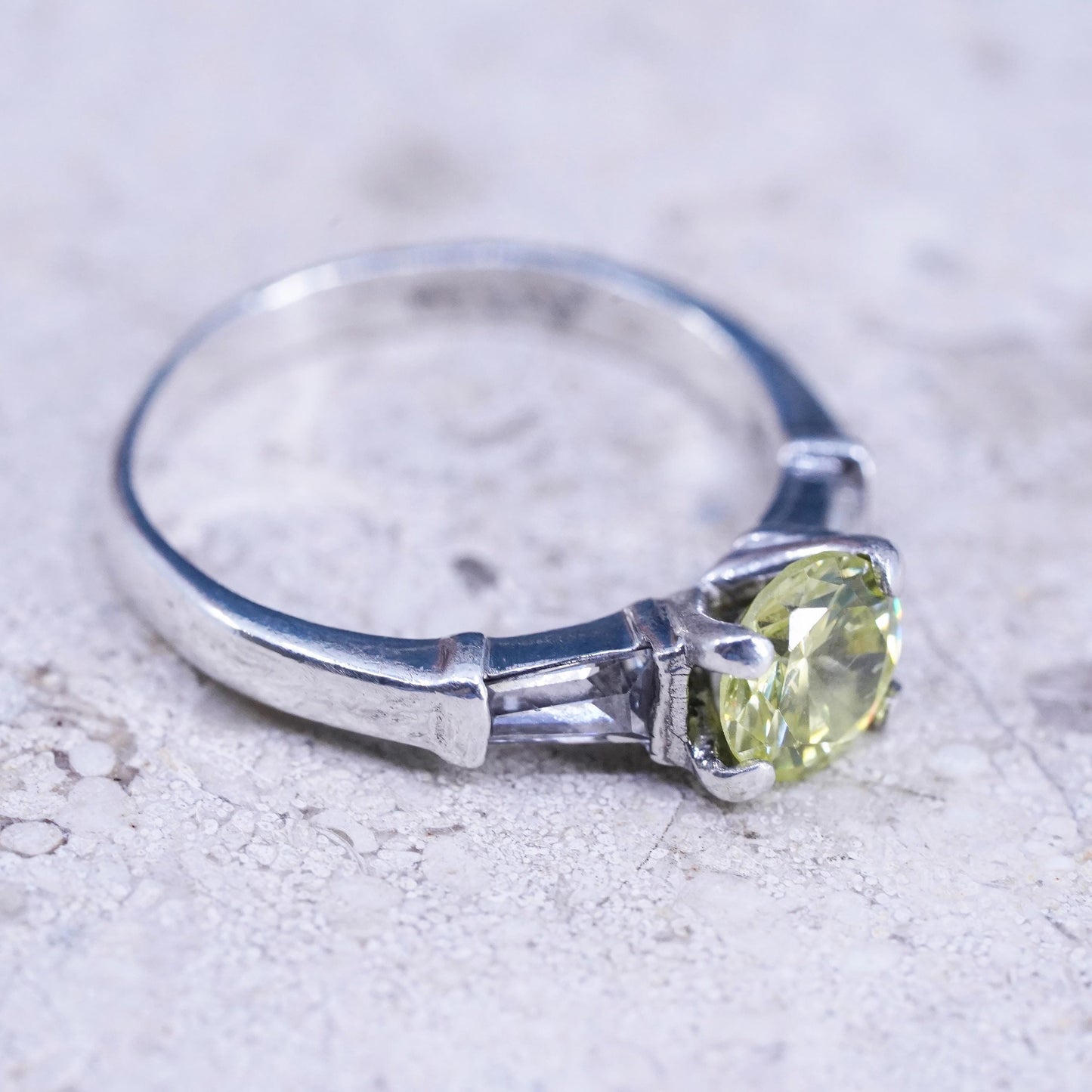 Size 7, vintage Sterling 925 silver ring with citrine and cz around