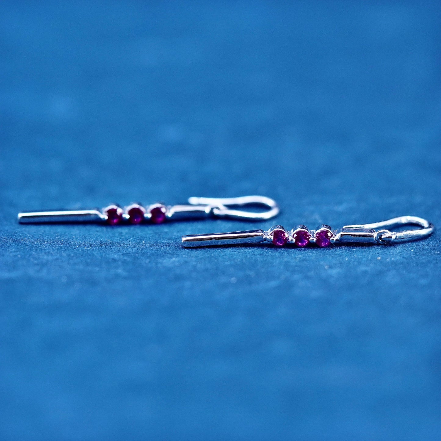 Vintage Designer Elle sterling 925 silver long earrings with ruby inlay