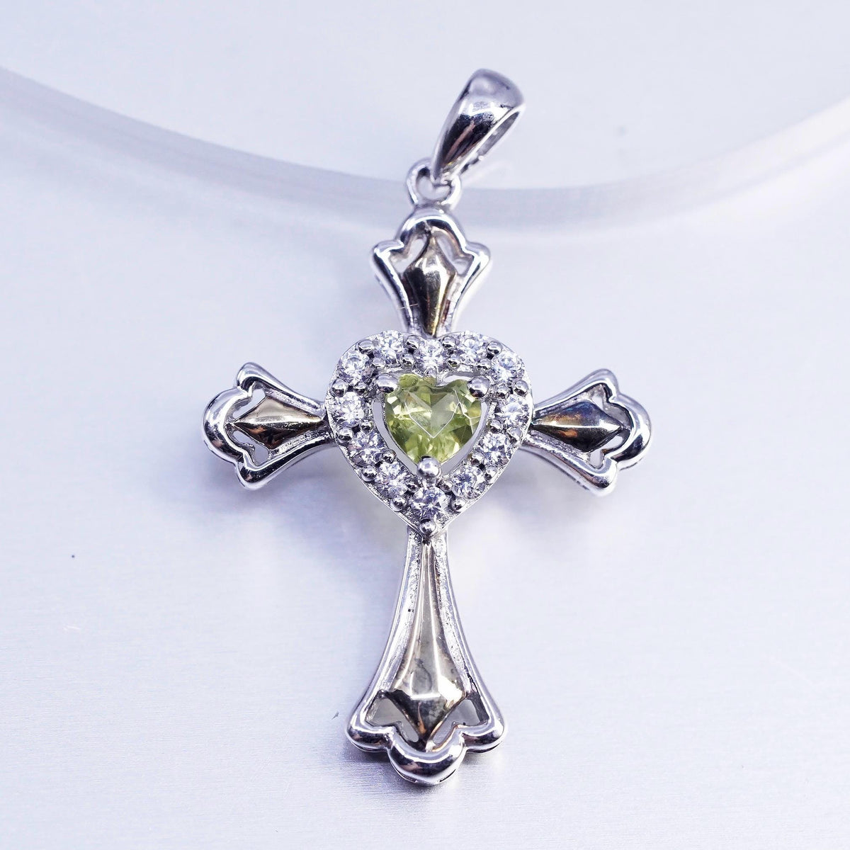 Vintage sterling 925 silver cross pendant with heart peridot cluster CZ crystal