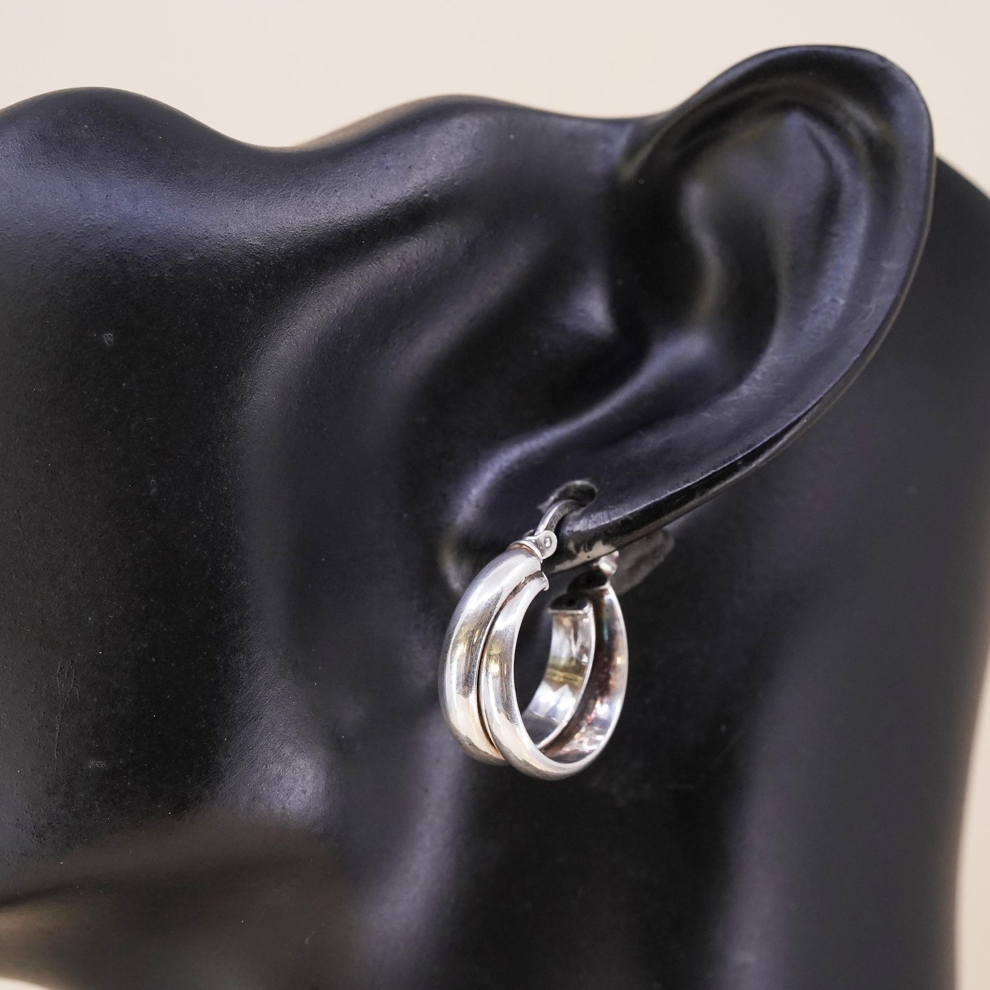 0.75", Vintage sterling silver single earring, fashion minimalist entwined hoop
