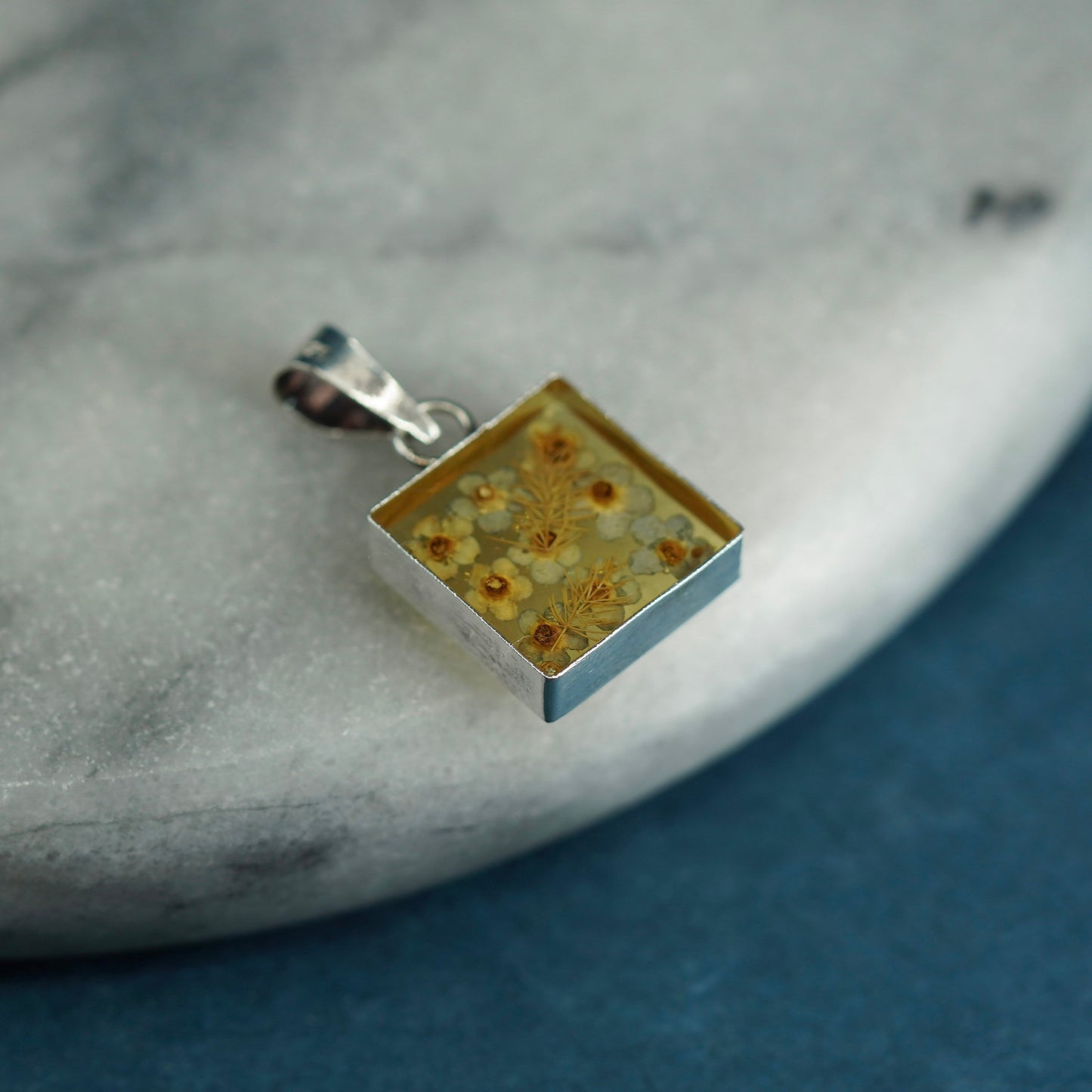Vintage sterling silver handmade pendant, 925 resin flower