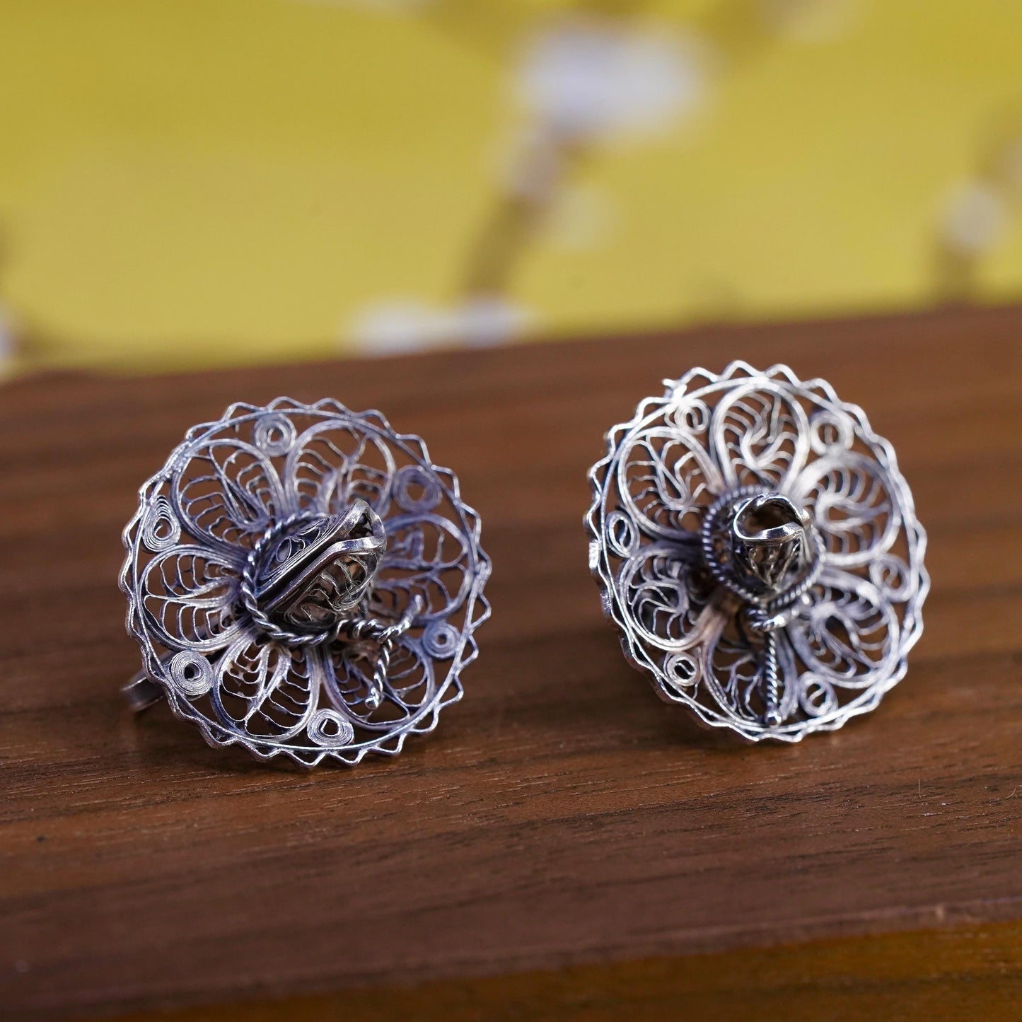 Mexican Sterling silver screw back earrings, 925 filigree mexican hat sombrero