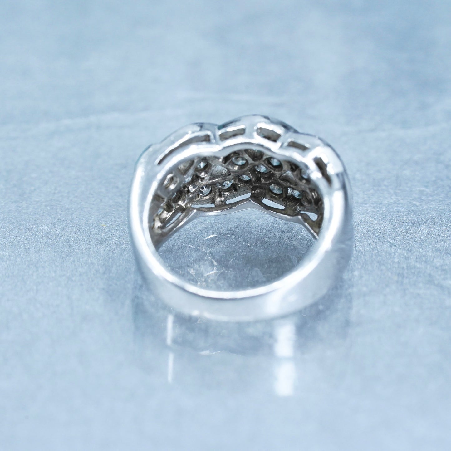Size 5.75, vintage Sterling 925 silver handmade woven ring with cluster Cz