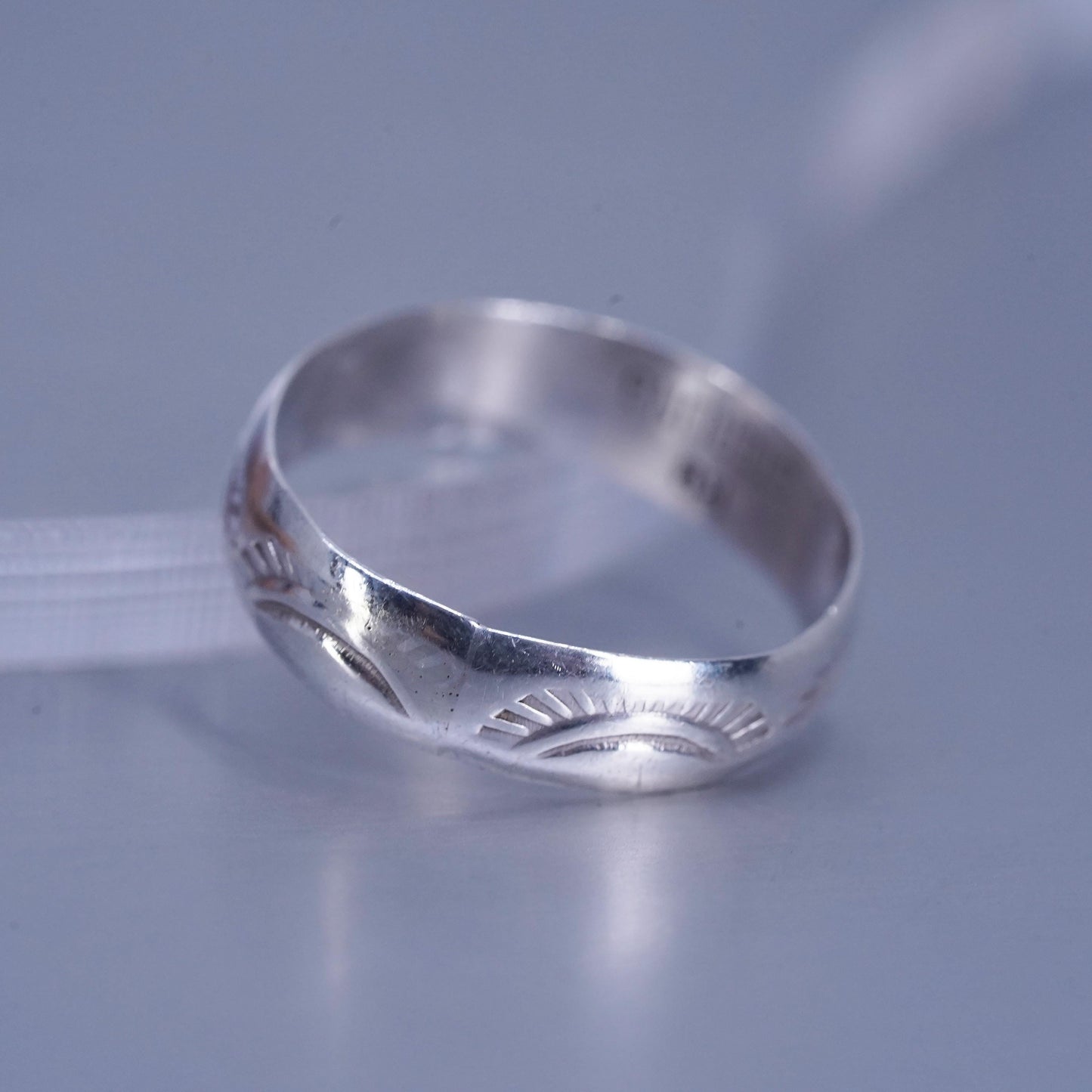 Size 6.5, southwestern Sterling 925 silver ring, woven braided textured band