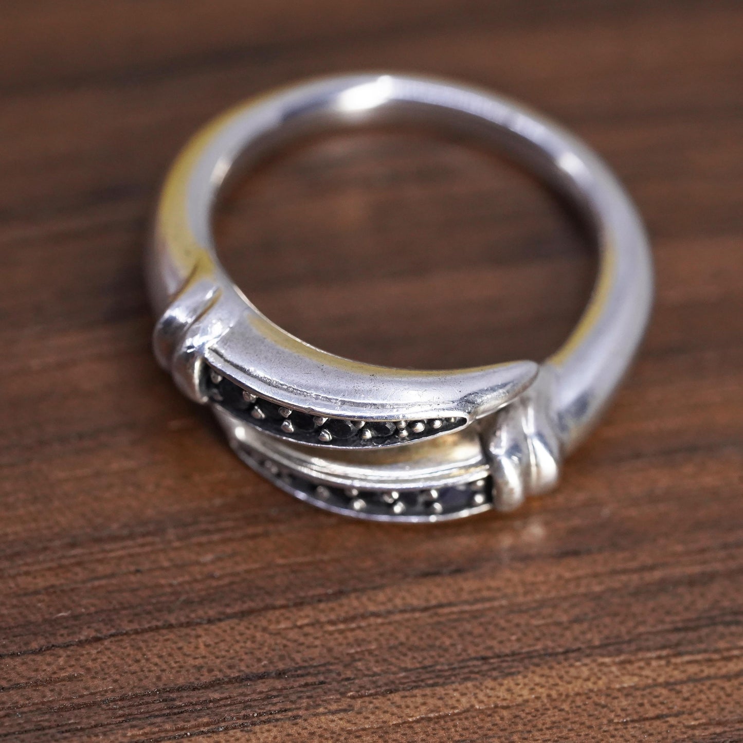 Size 7.25 Elizabeth and James Sterling silver ring, 925 wrap band sapphire