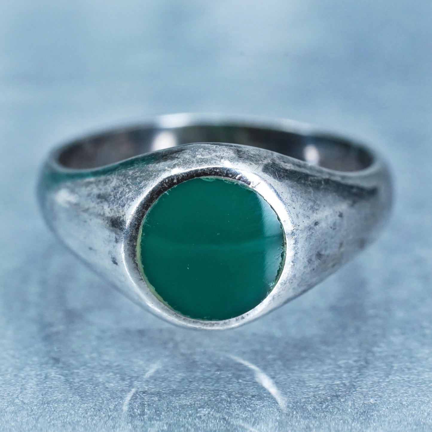 Size 7.5, vintage Sterling 925 silver handmade ring with green onyx