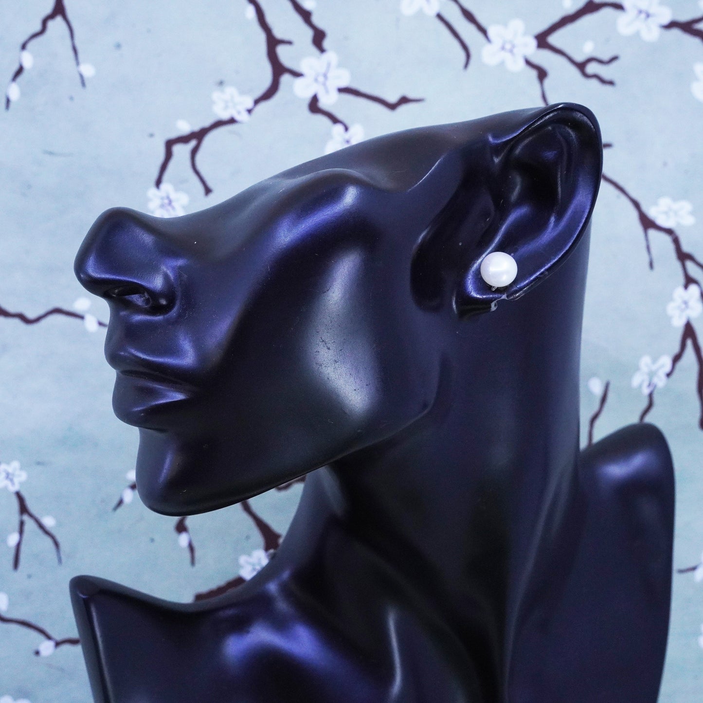 Vintage sterling silver earrings, 925 studs with white pearl