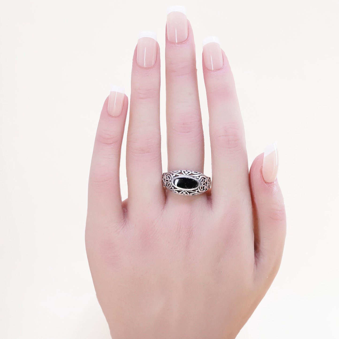 Size 8.25, Vintage sterling silver handmade ring, 925 band with onyx and filigree