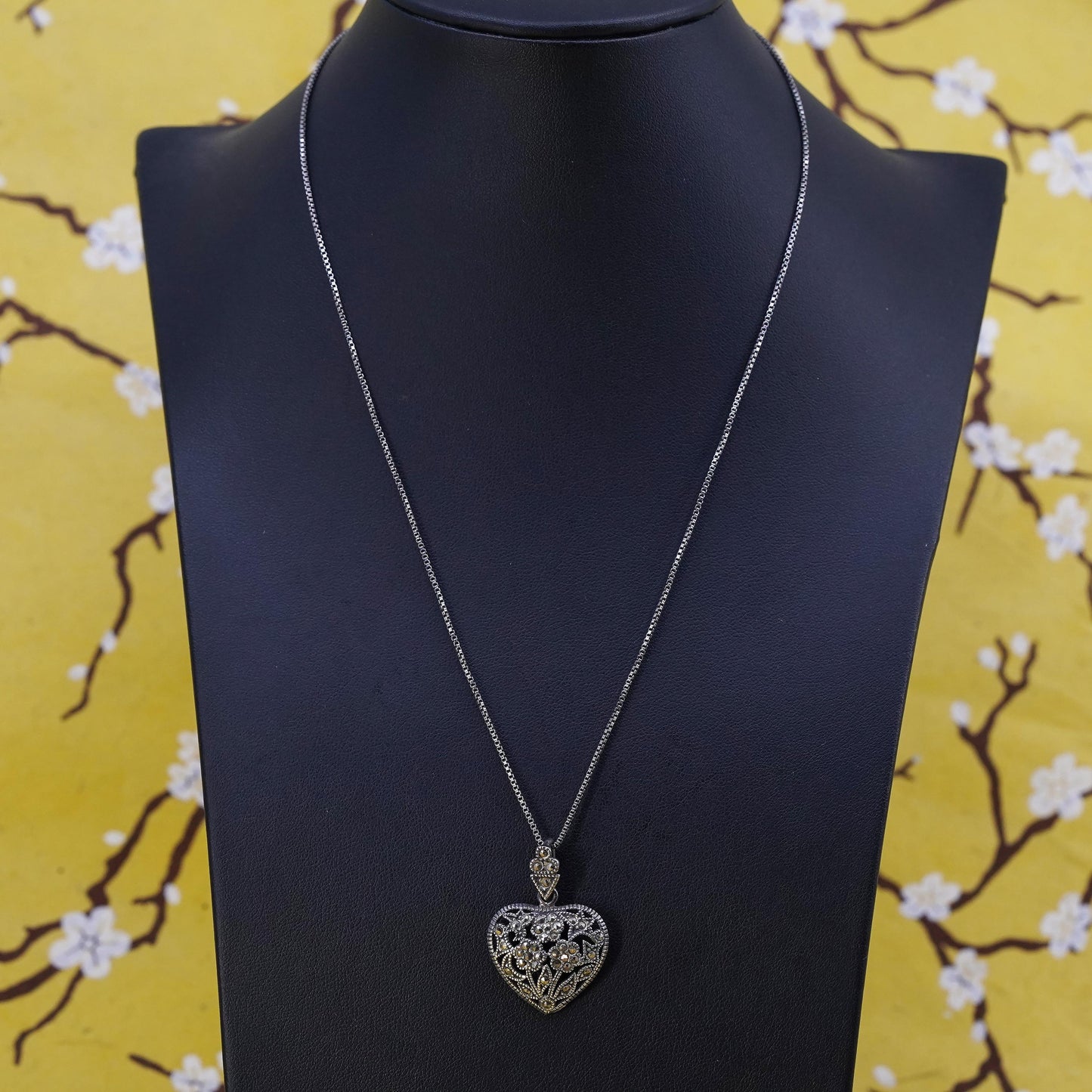 18" 1mm, Sterling silver necklace, 925 box chain with heart marcasite pendant