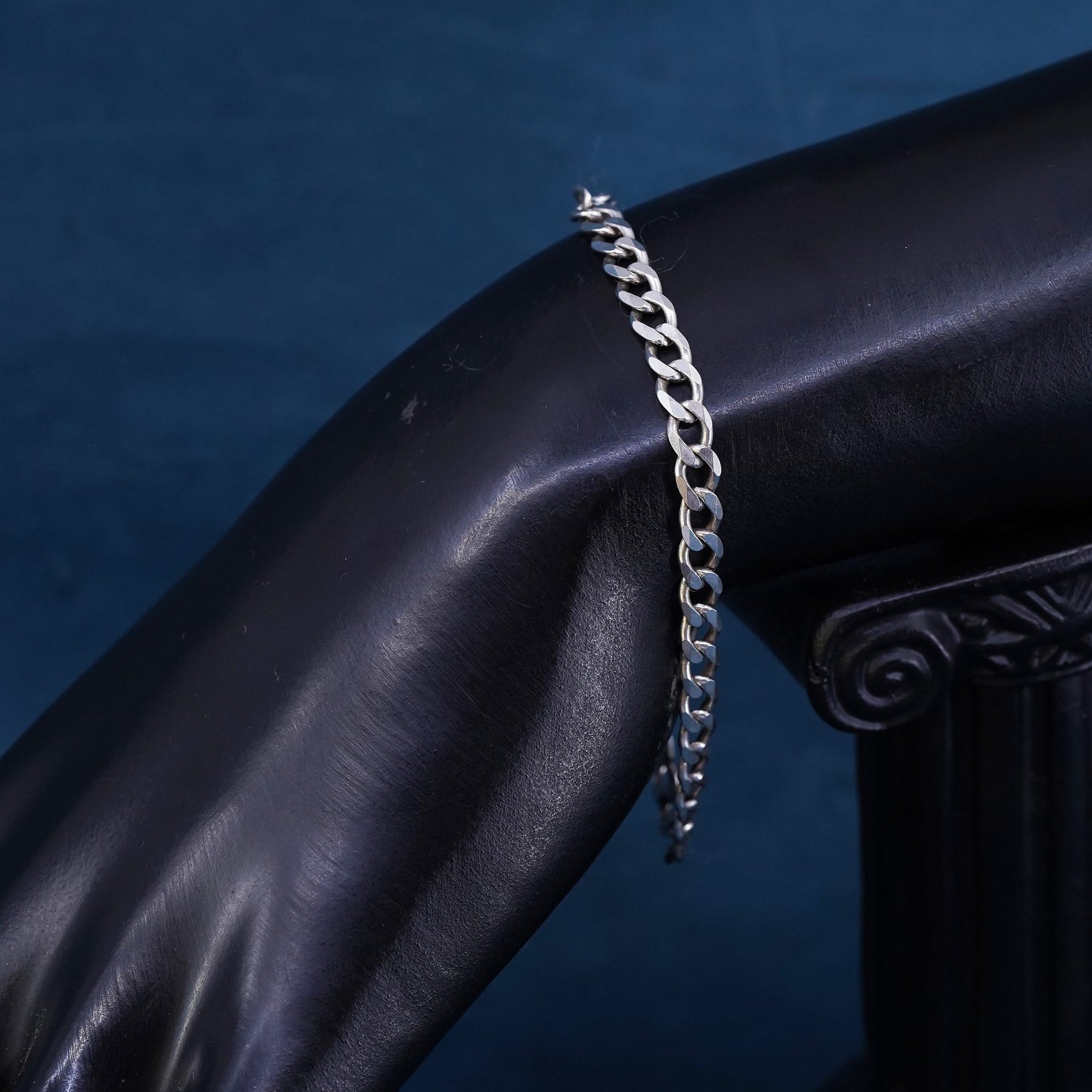 7”, vintage Sterling silver bracelet, 925 bold curb chain, men's bracelet