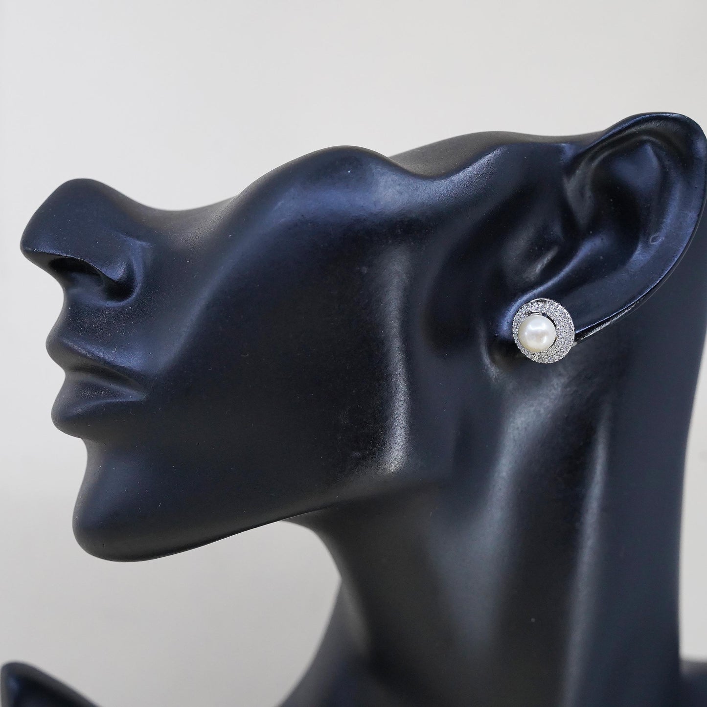 Vintage Sterling 925 silver 7mm freshwater pearl stud with cluster cz around