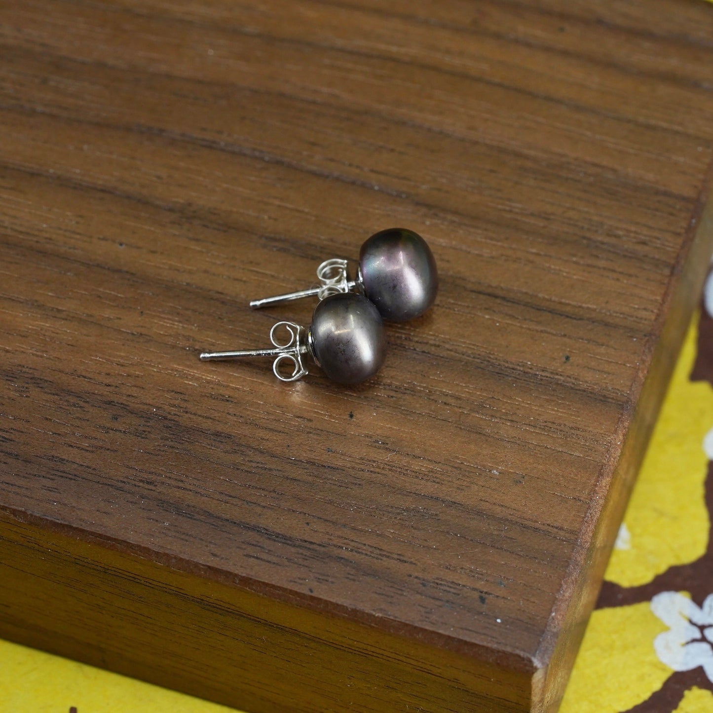 Vintage Sterling silver handmade earrings, 925 black pearl studs