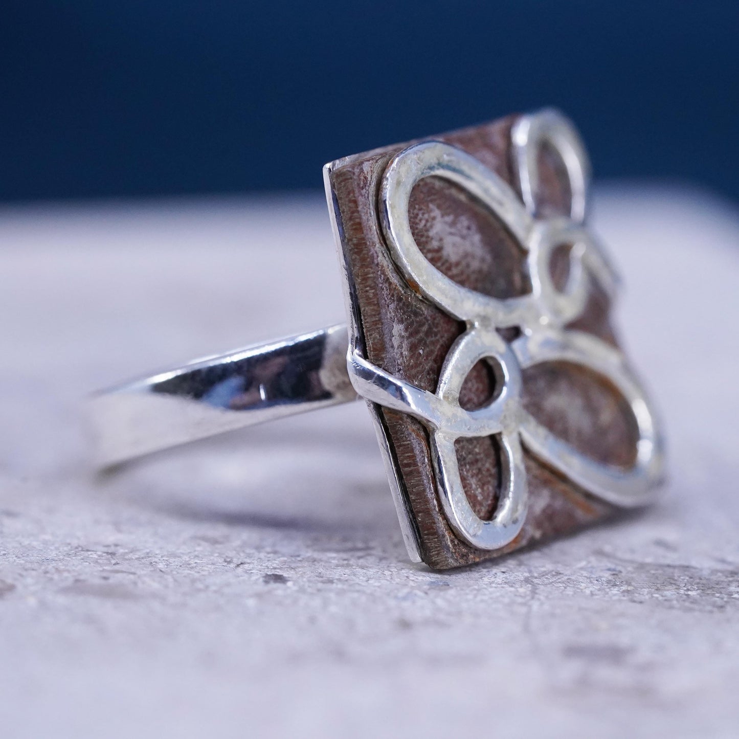 Size 7, vintage Sterling 925 silver handmade square ring w/ abstract butterfly