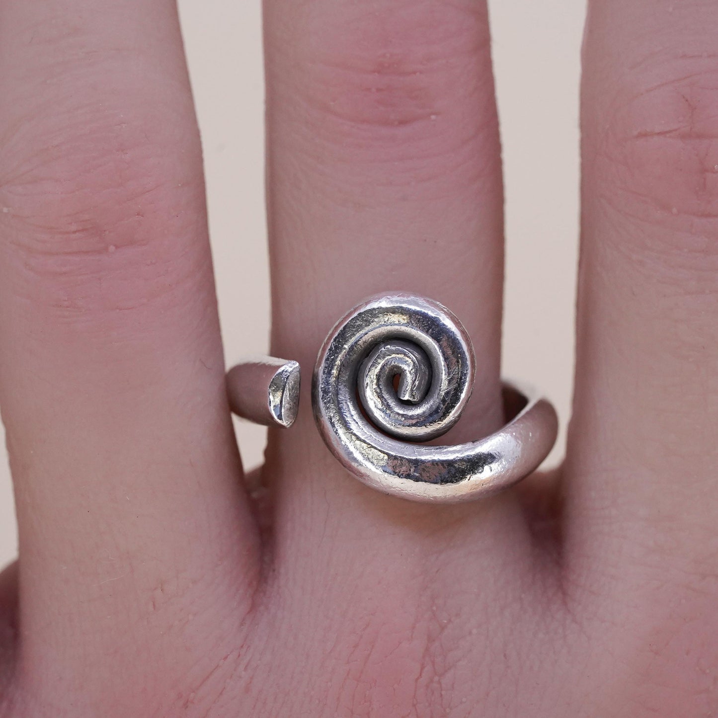 Size adjustable, vintage sterling silver statement ring, mexico 925 swirly band