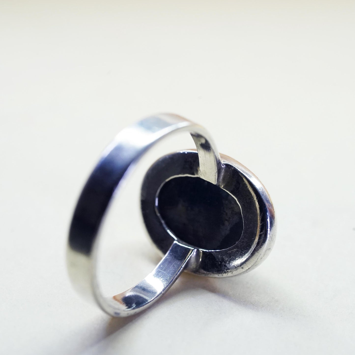 Size 9, Vintage sterling silver ring, 925 band w/ oval checkboard cut sodalite