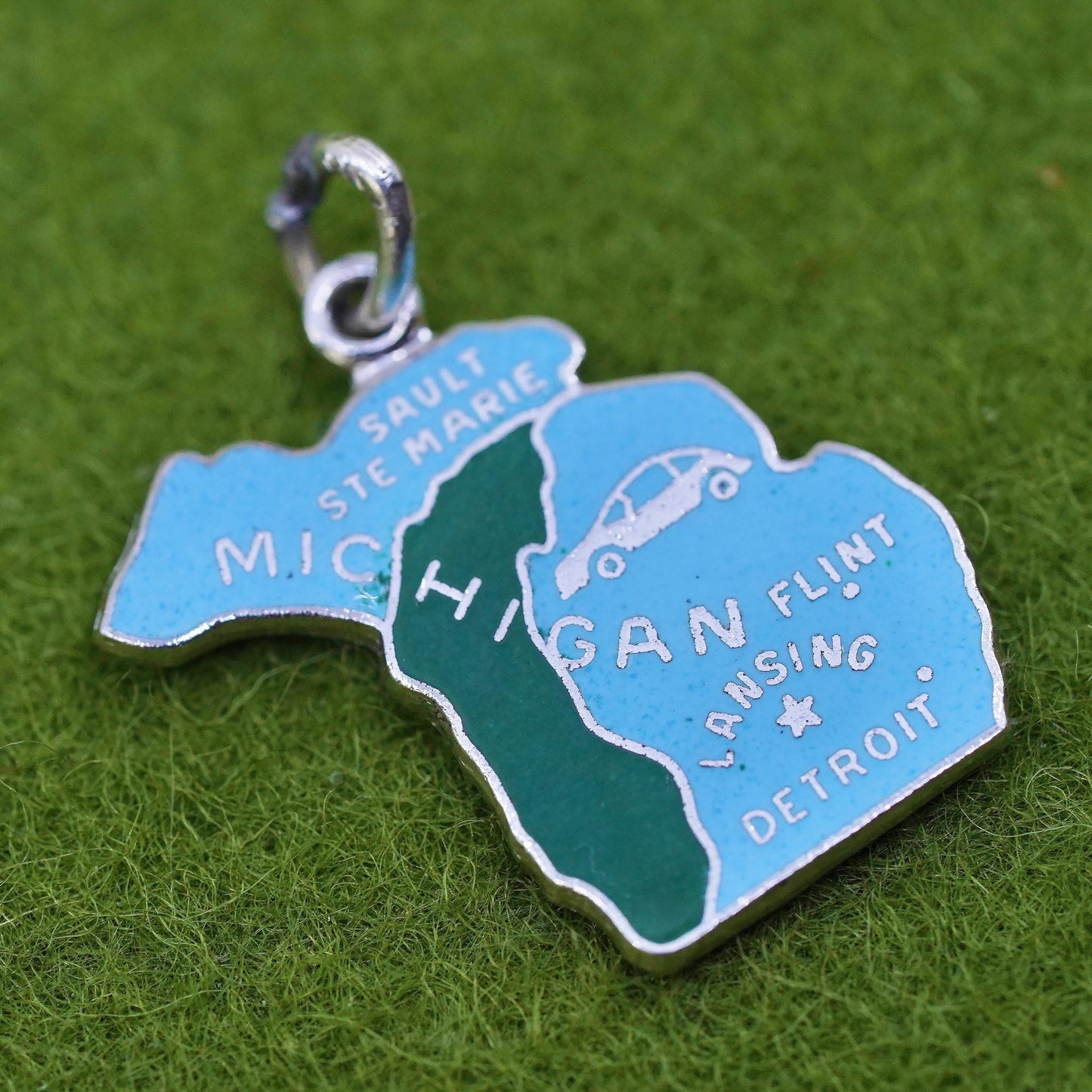 Vintage sterling handmade traveler pendant, 925 enamel Michigan state tag