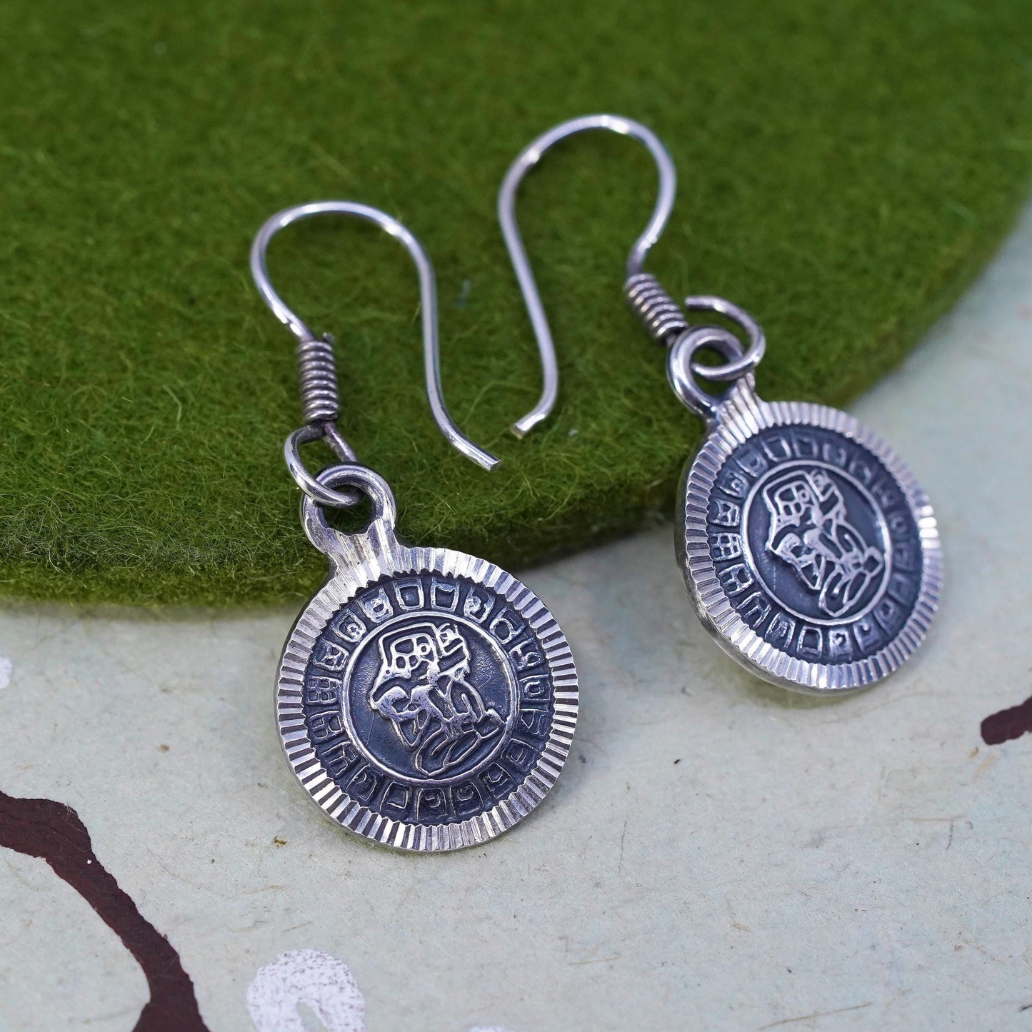 Vintage sterling silver handmade earrings, 925 circle with Mayan calendar