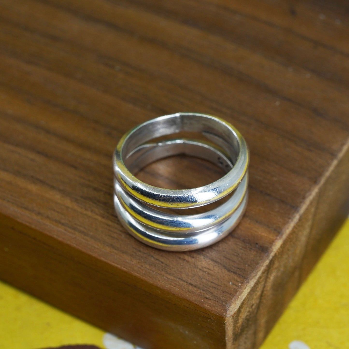 size 6.5, vintage Mexican Sterling silver handmade ring, 925 wide ribbed band